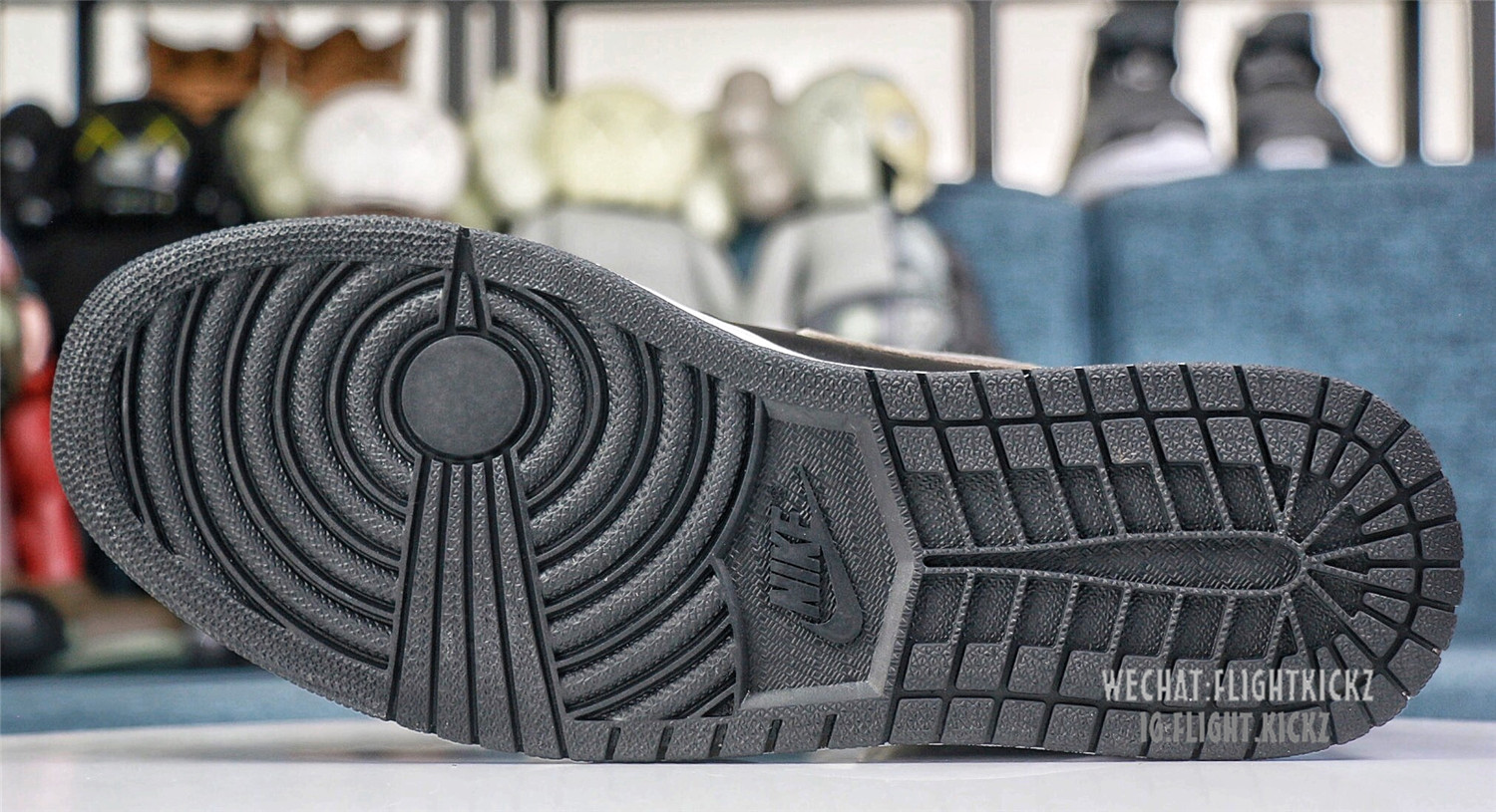 Air Jordan 1 OG Shadow 2018 (LN5 A1)