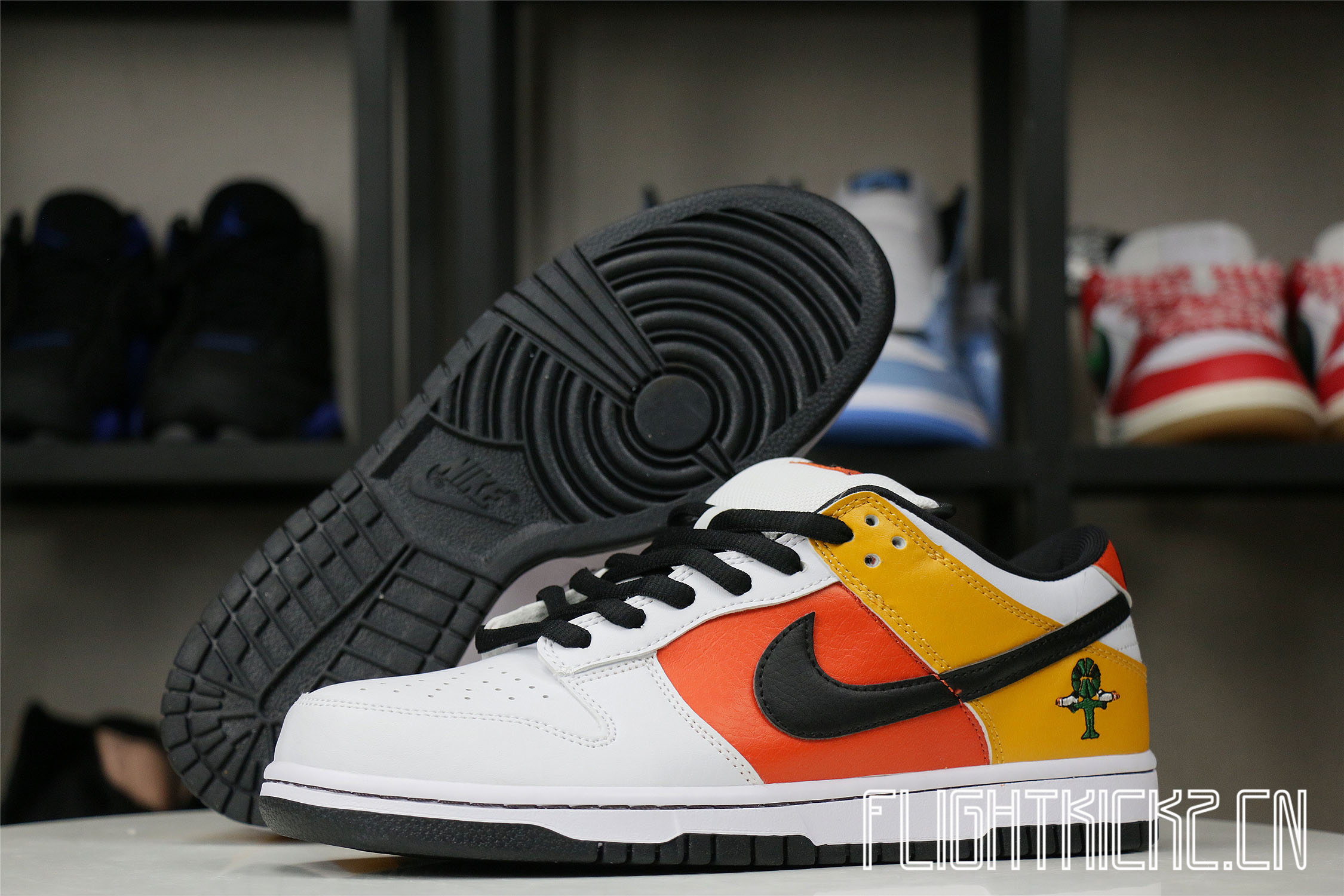 Nike SB Dunk Low Raygun White 2005(LN5 A1 Batch)