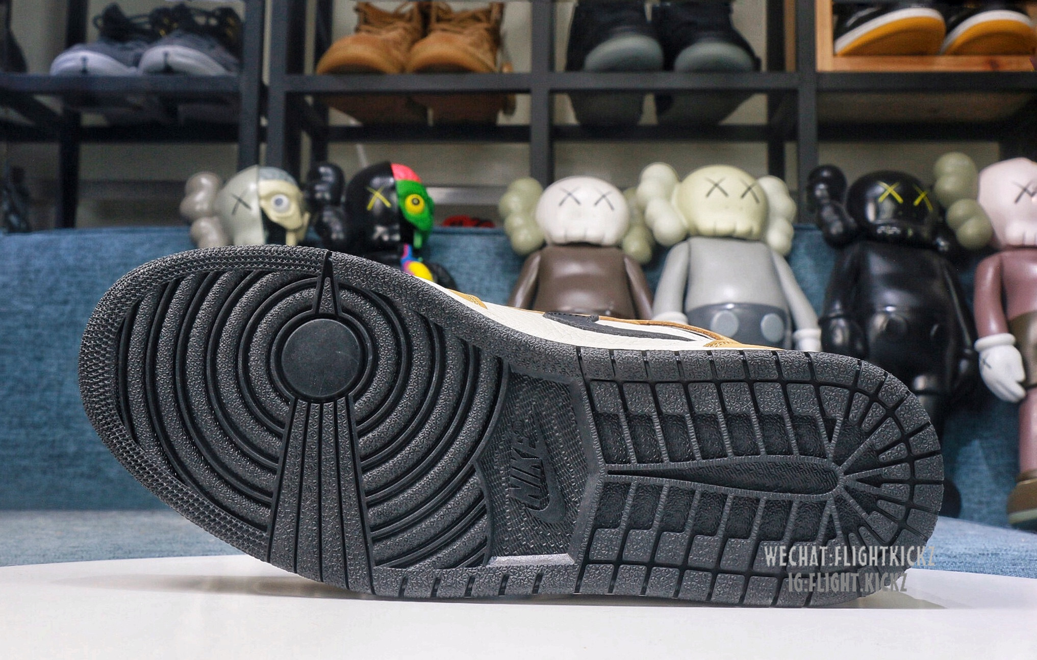 Air Jordan 1 Retro High Og Rookie Of The Year (LN5 A1)