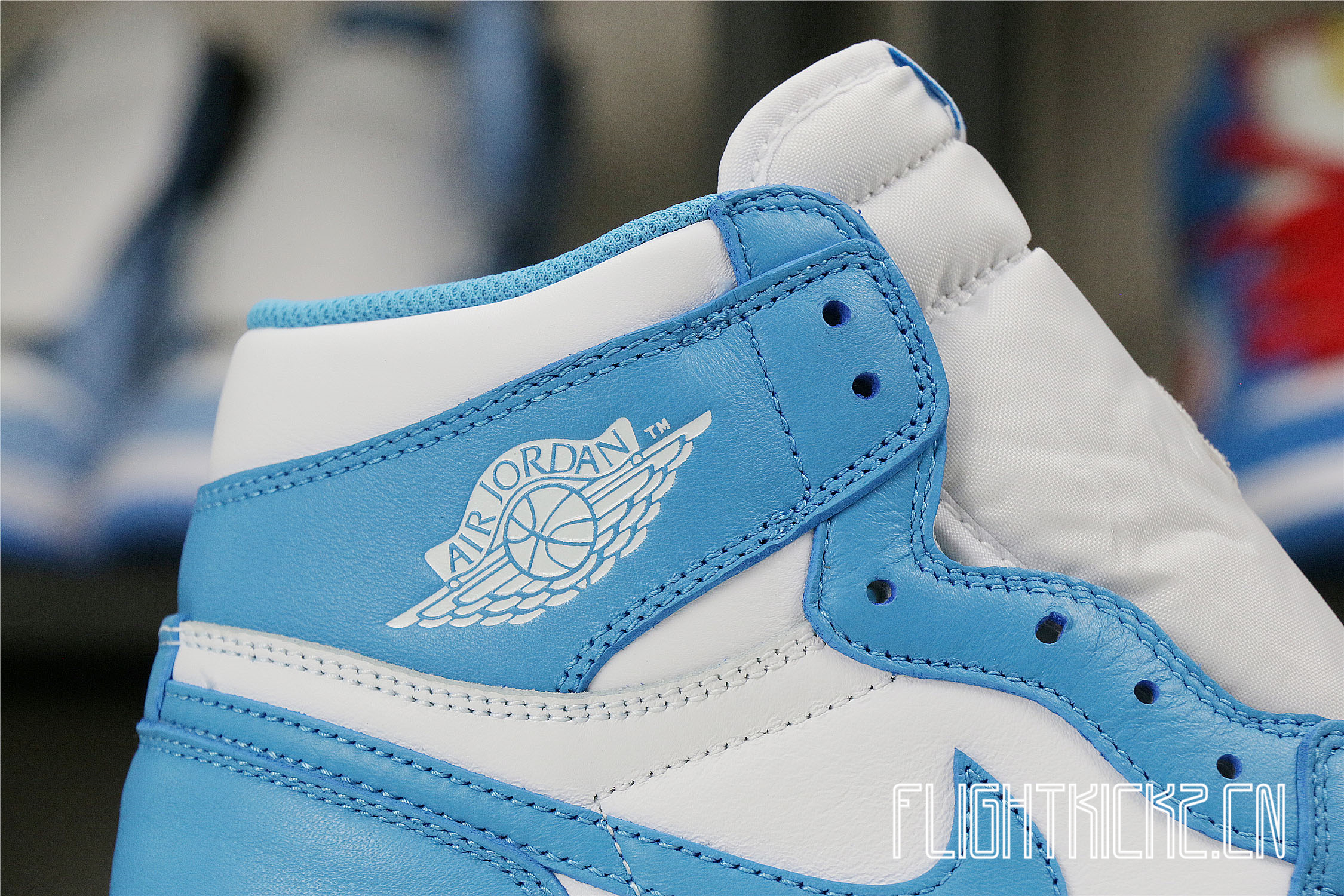 Air Jordan 1 Retro High OG UNC 2015