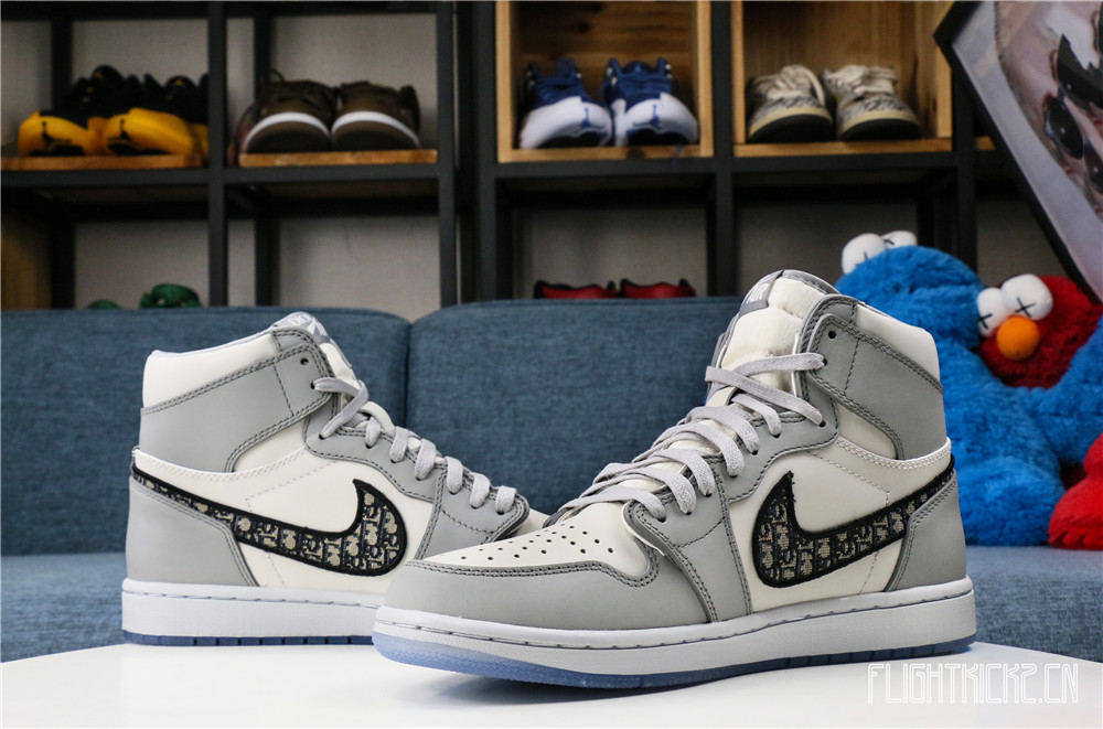 Dlor x Air Jordan 1 2020 （Correct box） (LN5 A1 Batch)