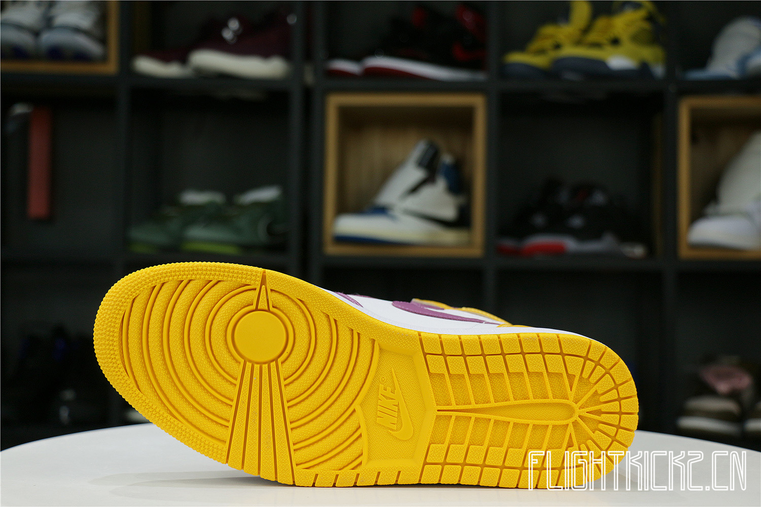 Air Jordan 1 Retro High OG Brotherhood