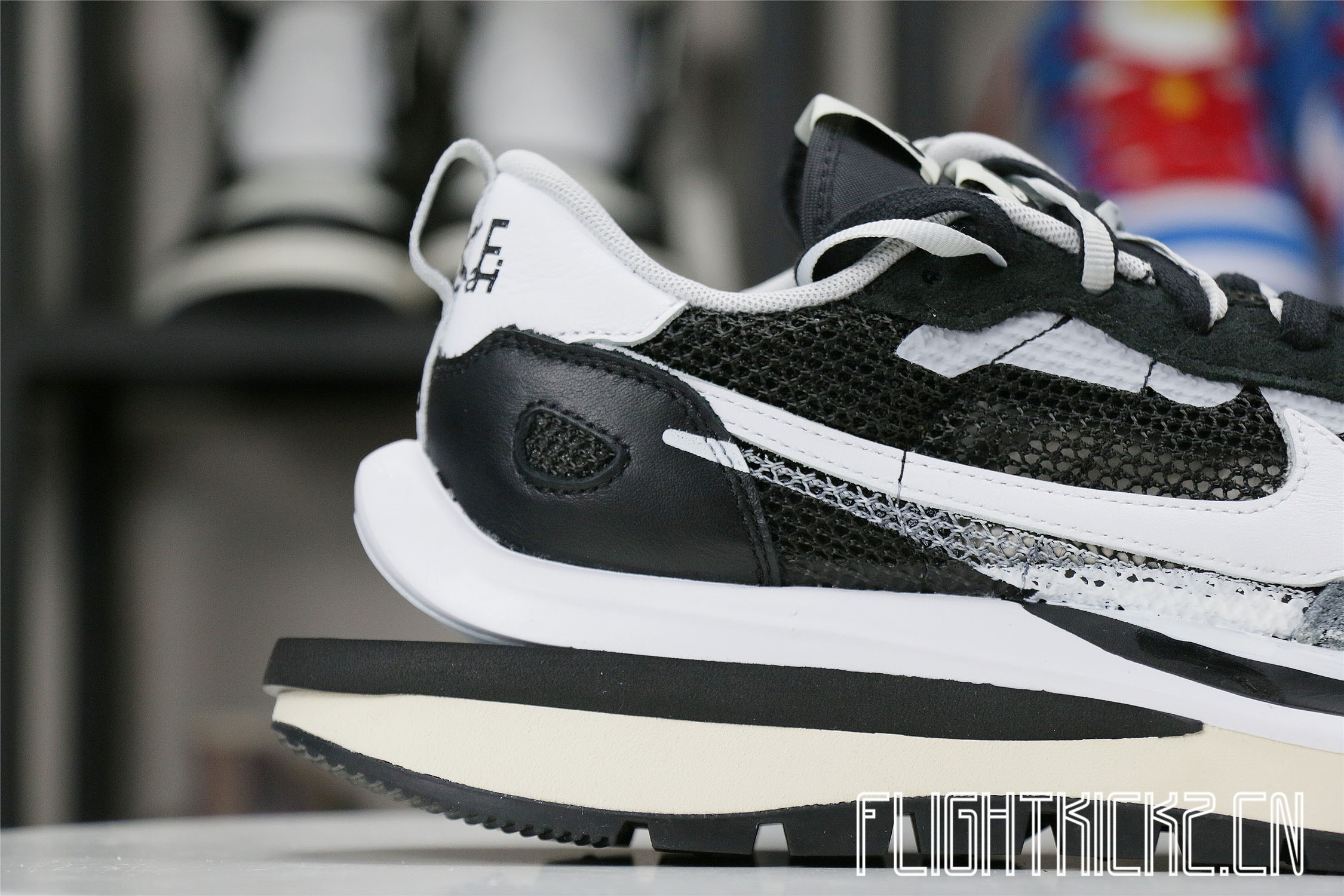 Sacai x Nike Vaporwaffle Black White (LN5 A1)