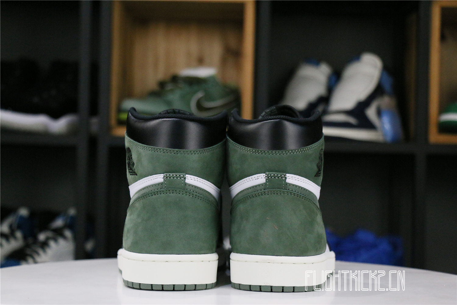 Jordan 1 Retro High Clay Green