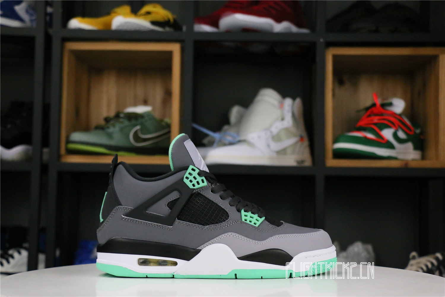 Jordan 4 Retro Green Glow( Ln5 A1 Batch)