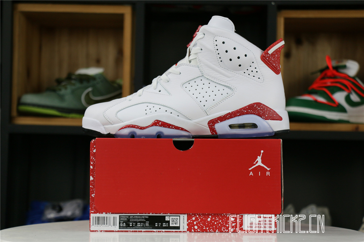 Air Jordan 6 Red Oreo