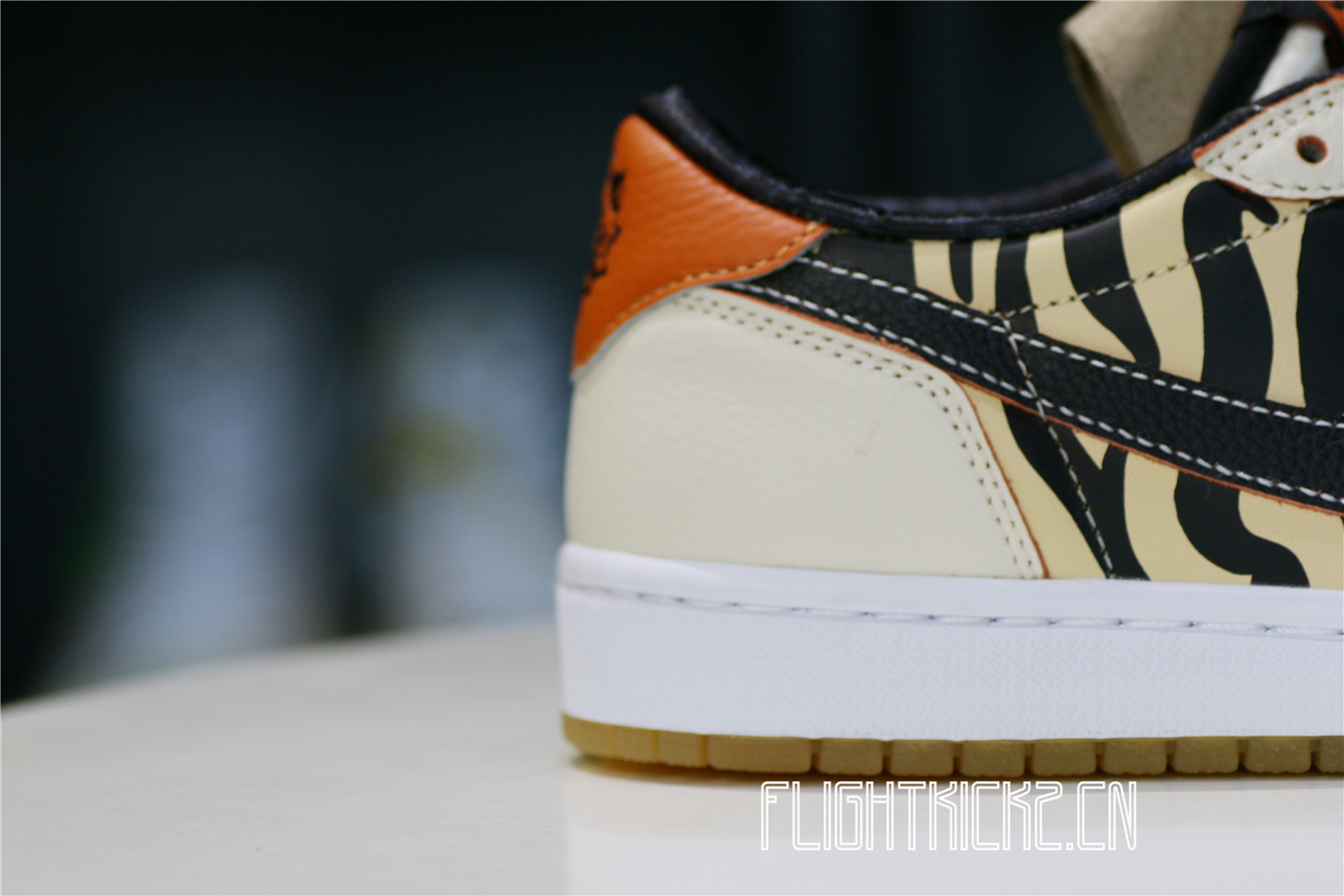 Jordan 1 Low OG Year of the Tiger