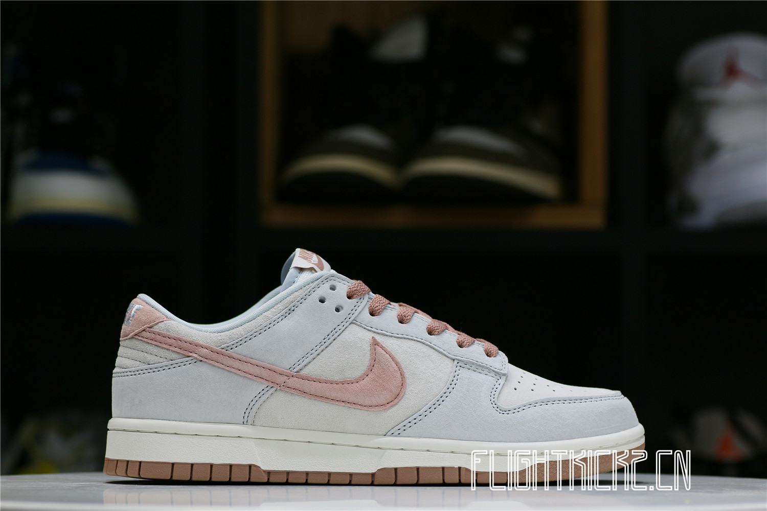 Nike Dunk Low Fossil Rose