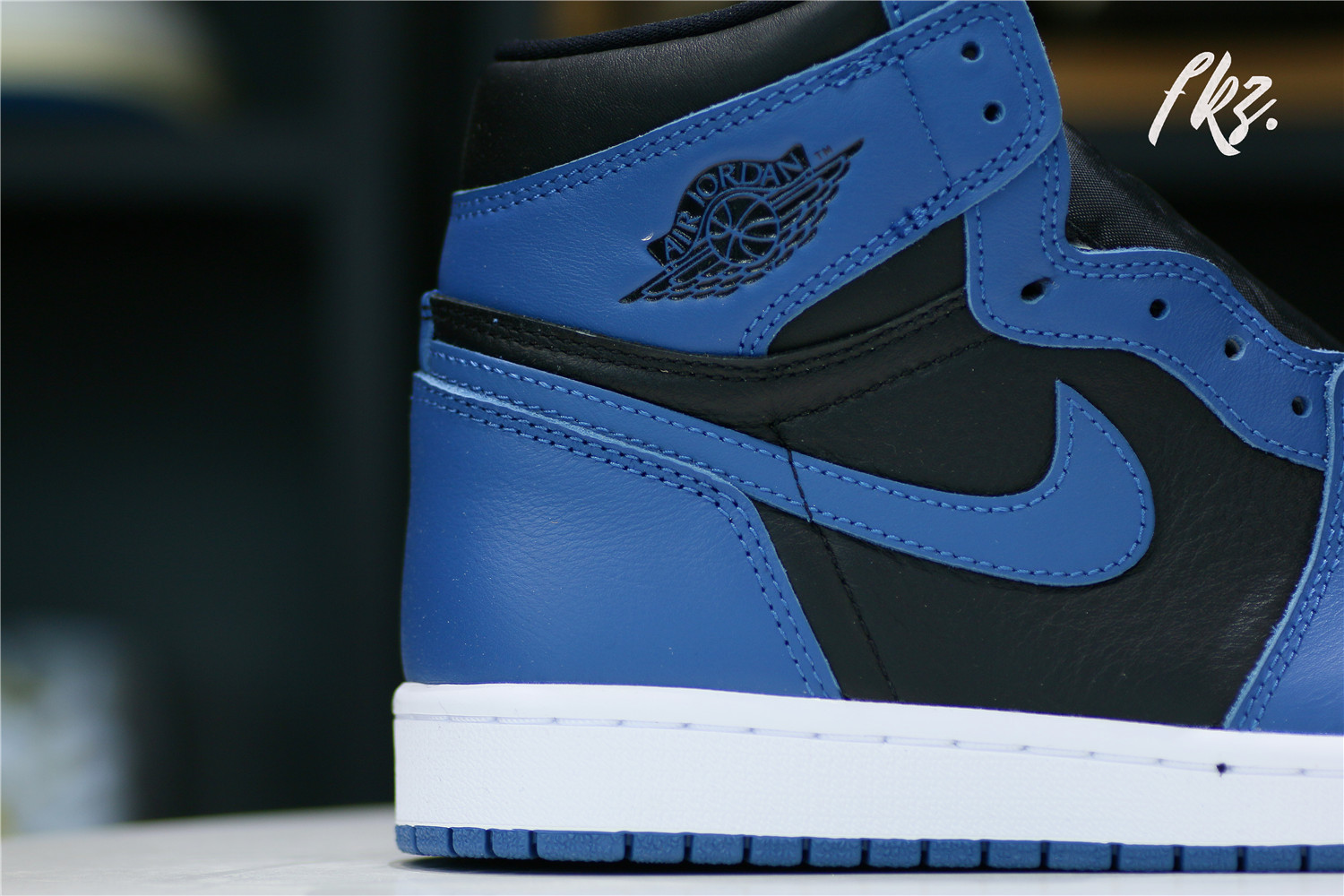 Air Jordan 1 High OG Dark Marina Blue (LN5 A1 Batch)