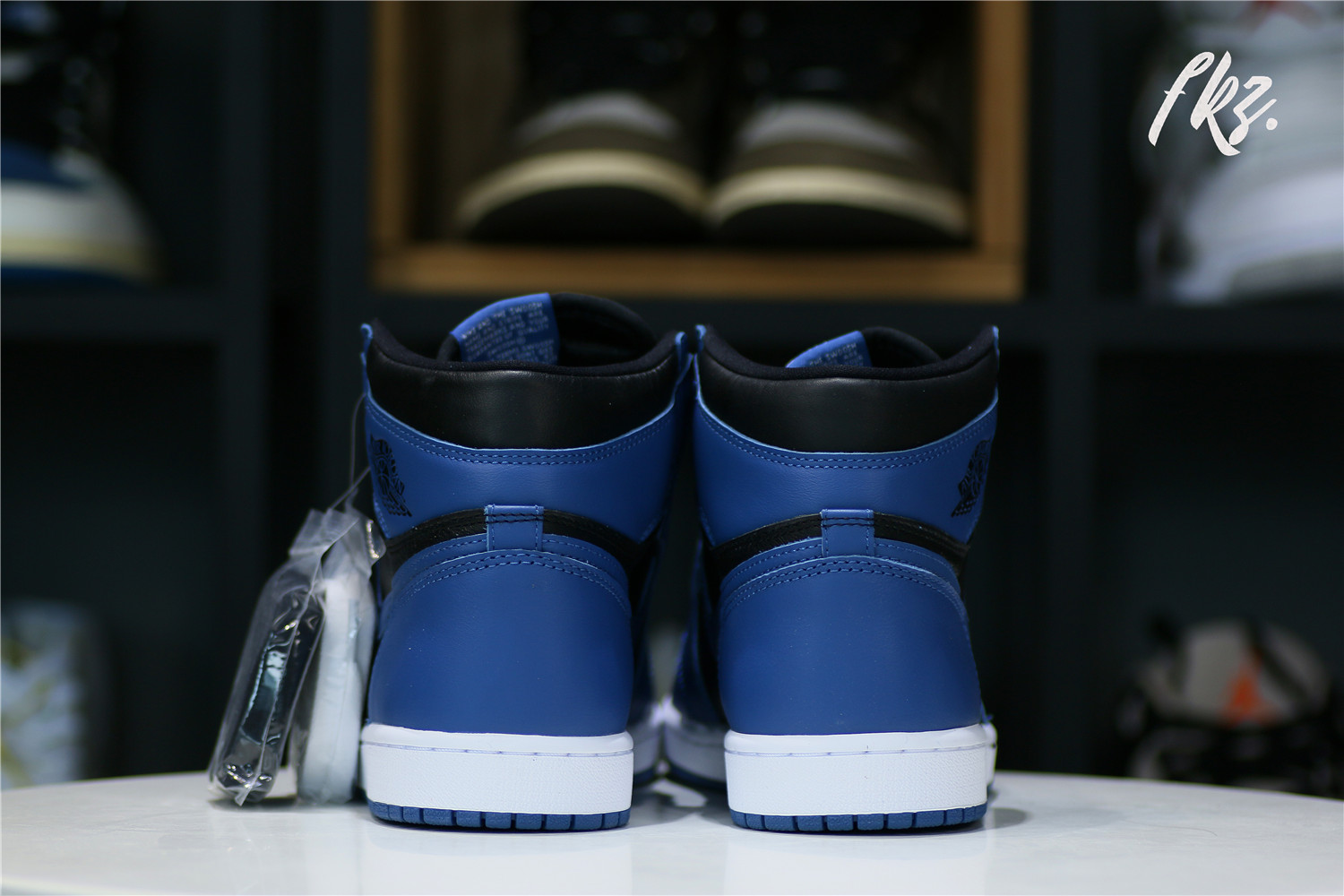 Air Jordan 1 High OG Dark Marina Blue (LN5 A1 Batch)