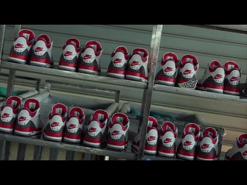 AIR JORDAN 3 RETRO ‘FIRE RED’ 2022