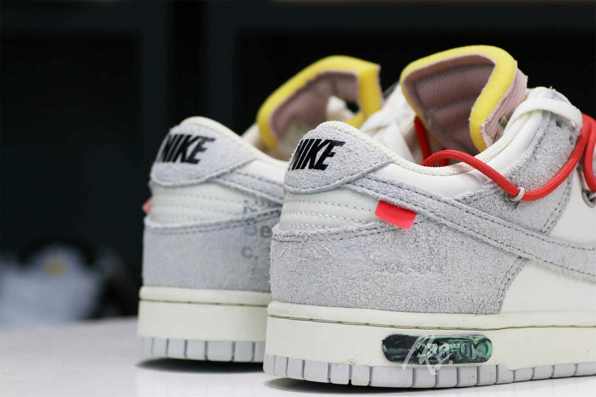 Nike Dunk Low Off-White Lot 33