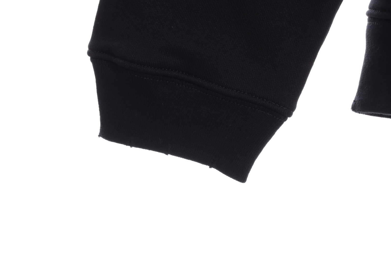 Bal3nc1-ga Double B Graffiti Luminous Sweater