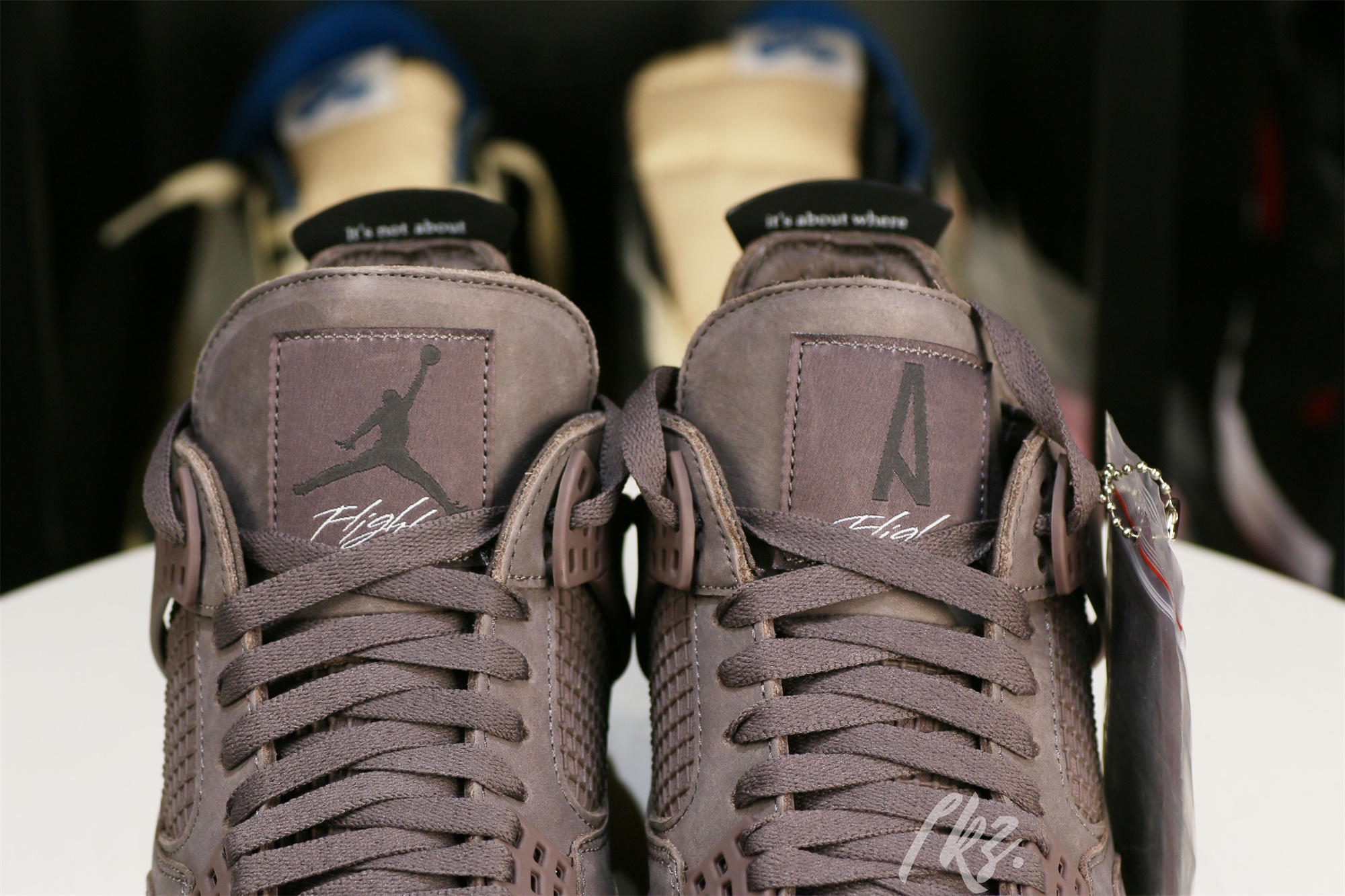 A Ma Maniére x Air Jordan 4 Retro ‘Violet Ore’ 2022 (LN5 A1 Batch)