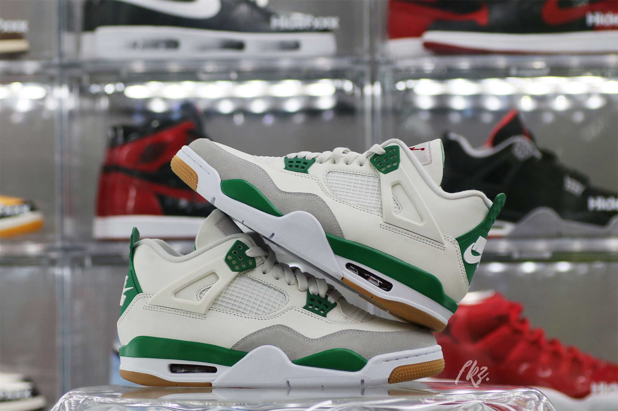 Nike SB x Air Jordan 4 “Pine Green” 2023 (LN5 A1 Batch)