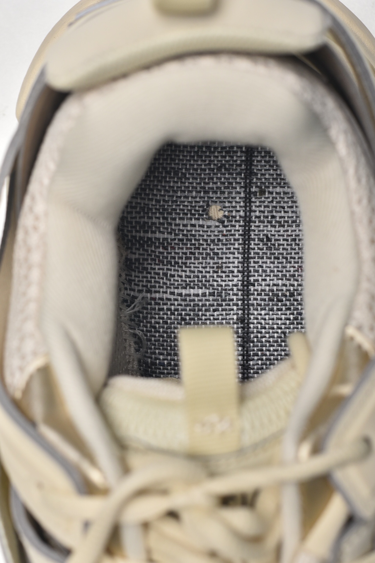 Balenciag* Defender khaki