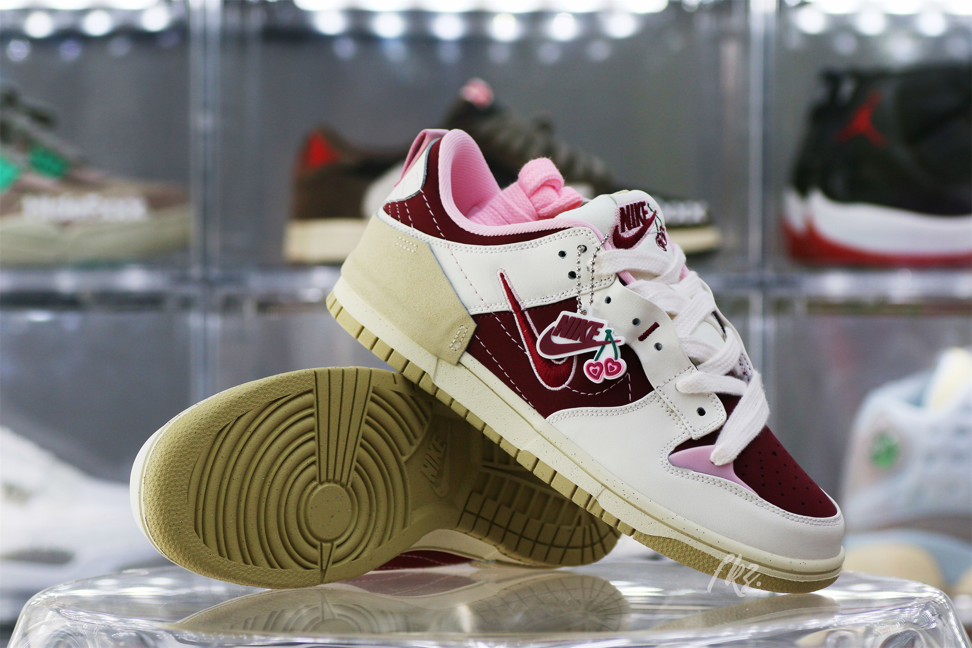 Nike Dunk Low Disrupt 2 Valentine’s Day 2023