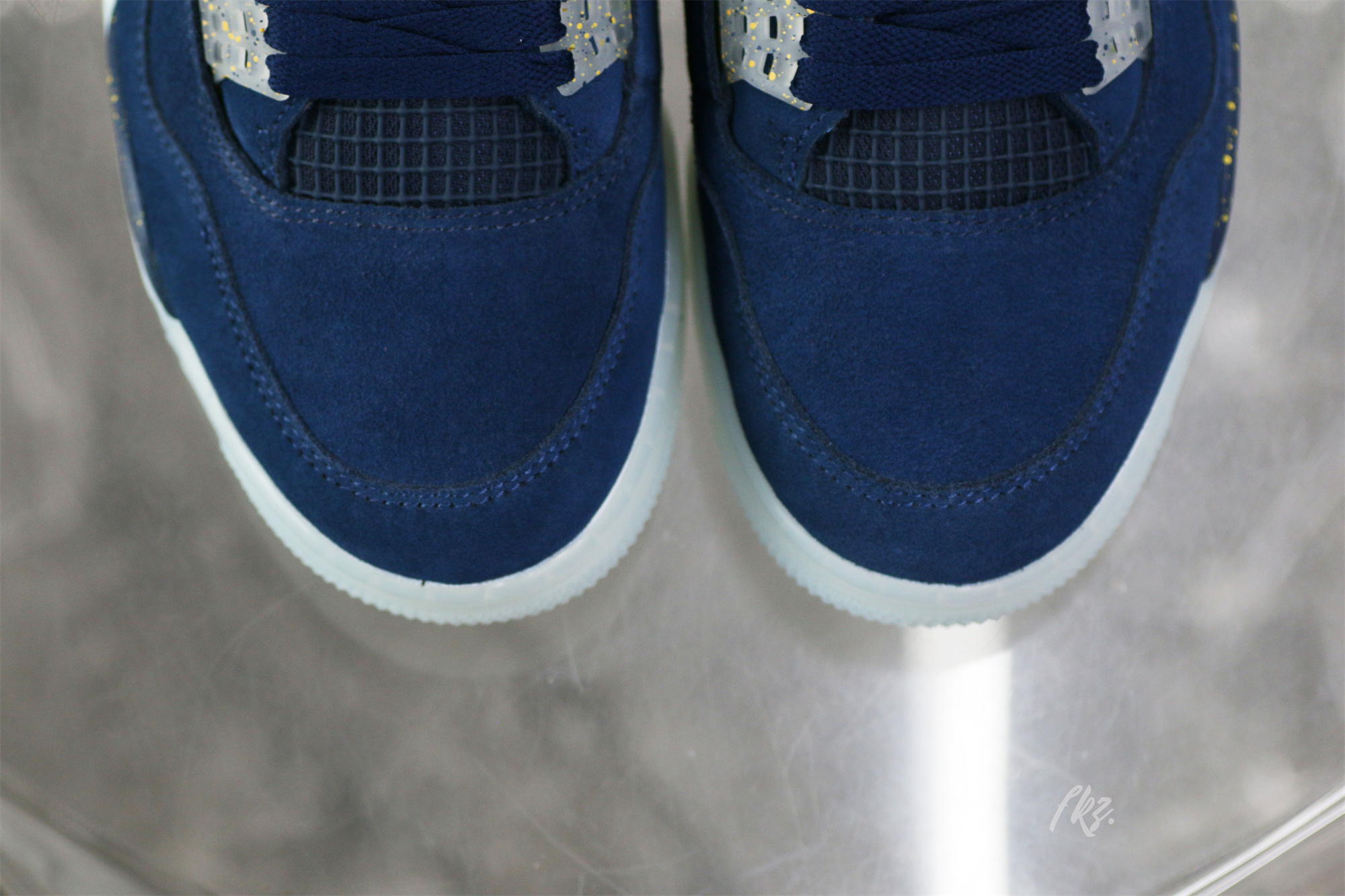 Air Jordan 4 Retro Michigan (PE)