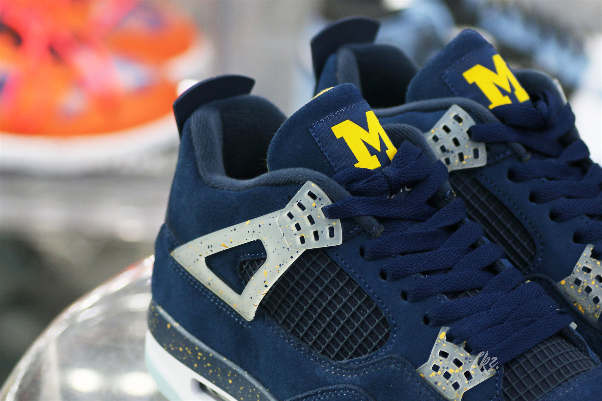 Air Jordan 4 Retro Michigan (PE)