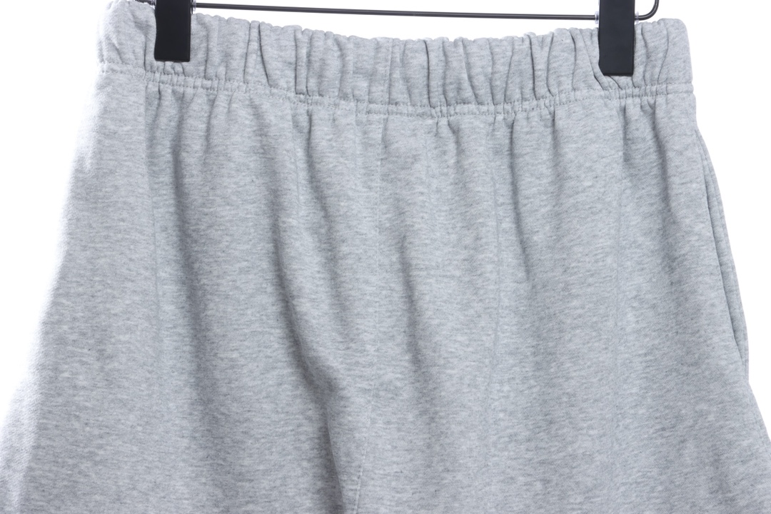 FOG Eighth Season Flocked Print Letter Shorts