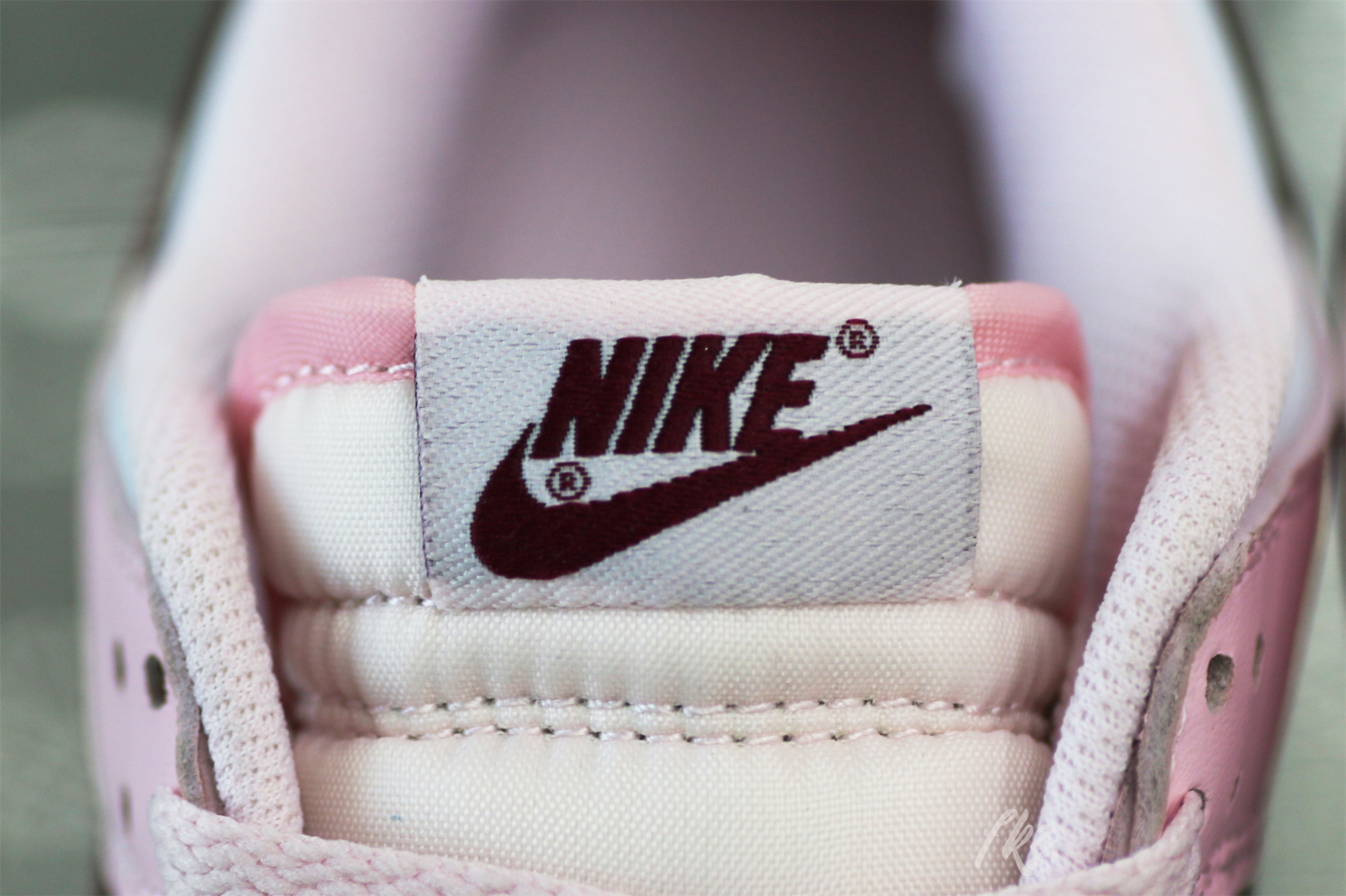 Dunk Low GS Pink Foam 2021