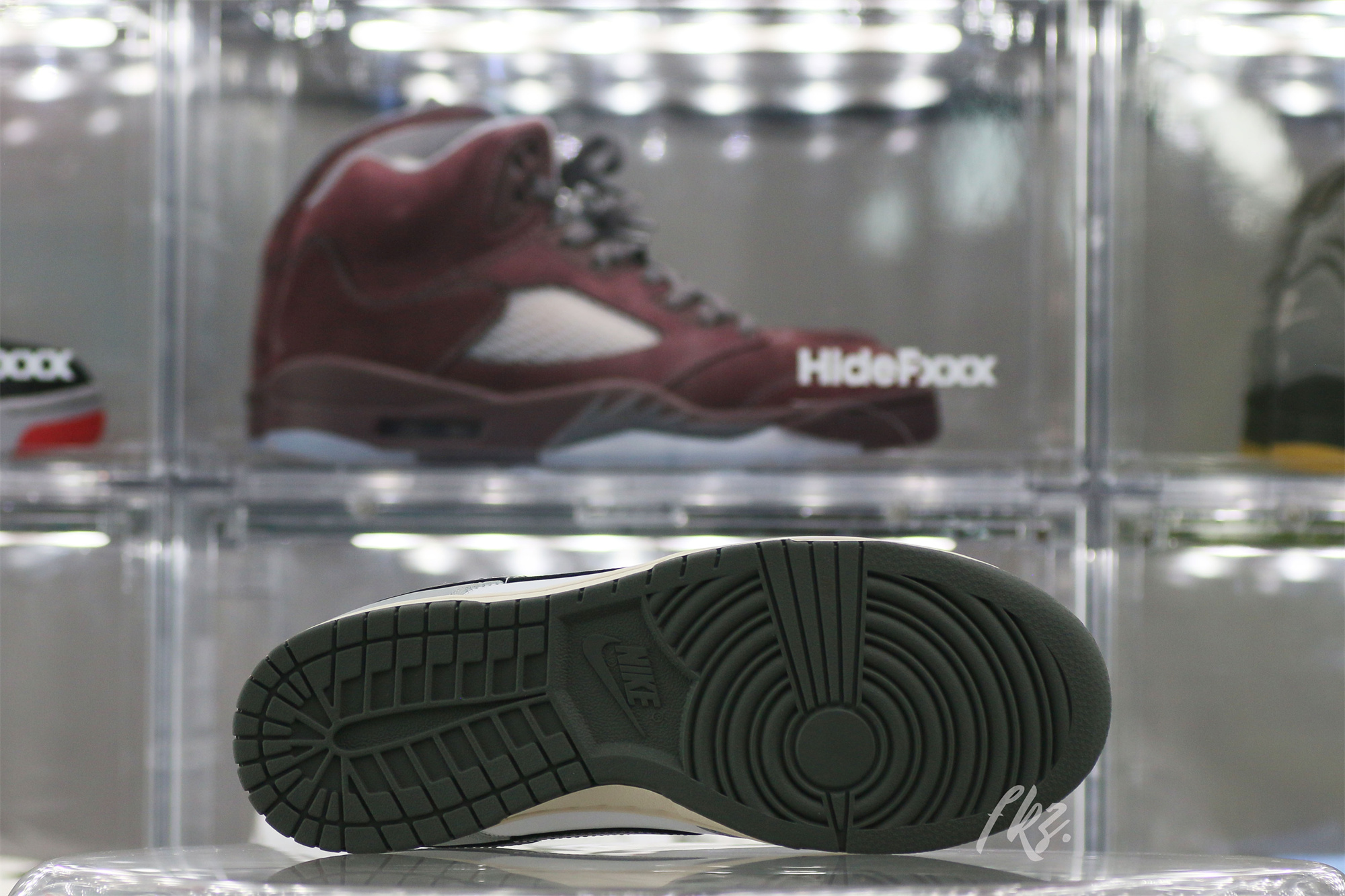 Nike Dunk Low Light Smoke Grey