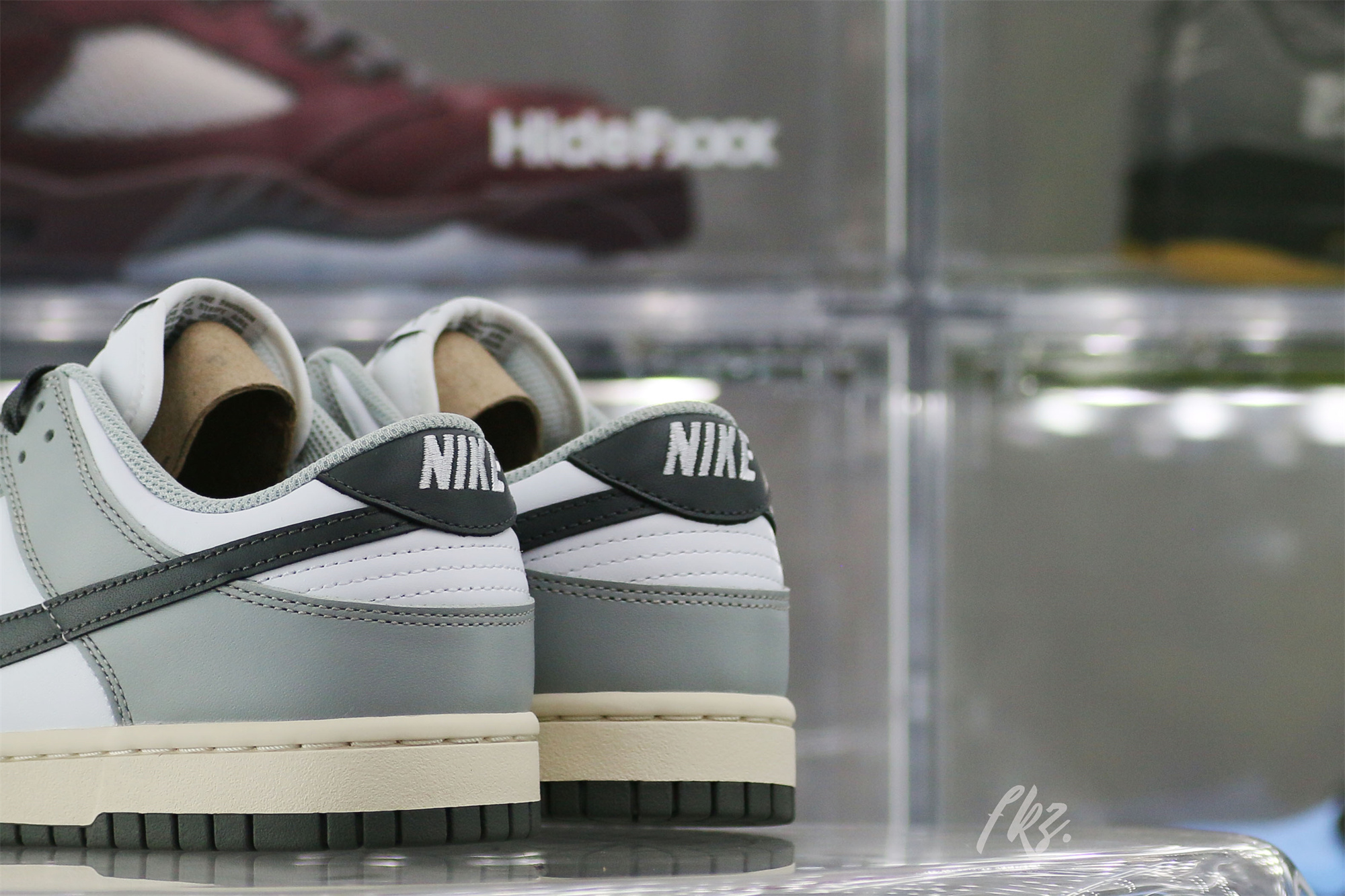 Nike Dunk Low Light Smoke Grey