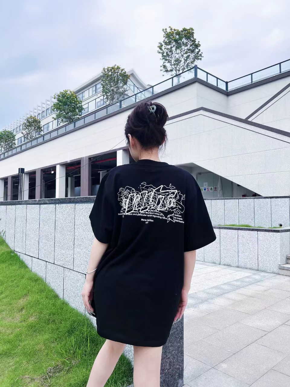 OW embroidery flocking print pattern short sleeve