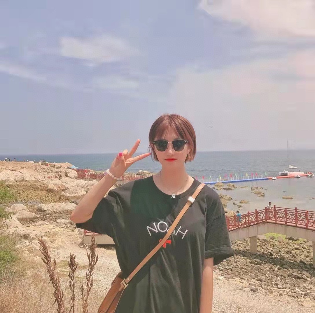 NOAH cross print letter short sleeve