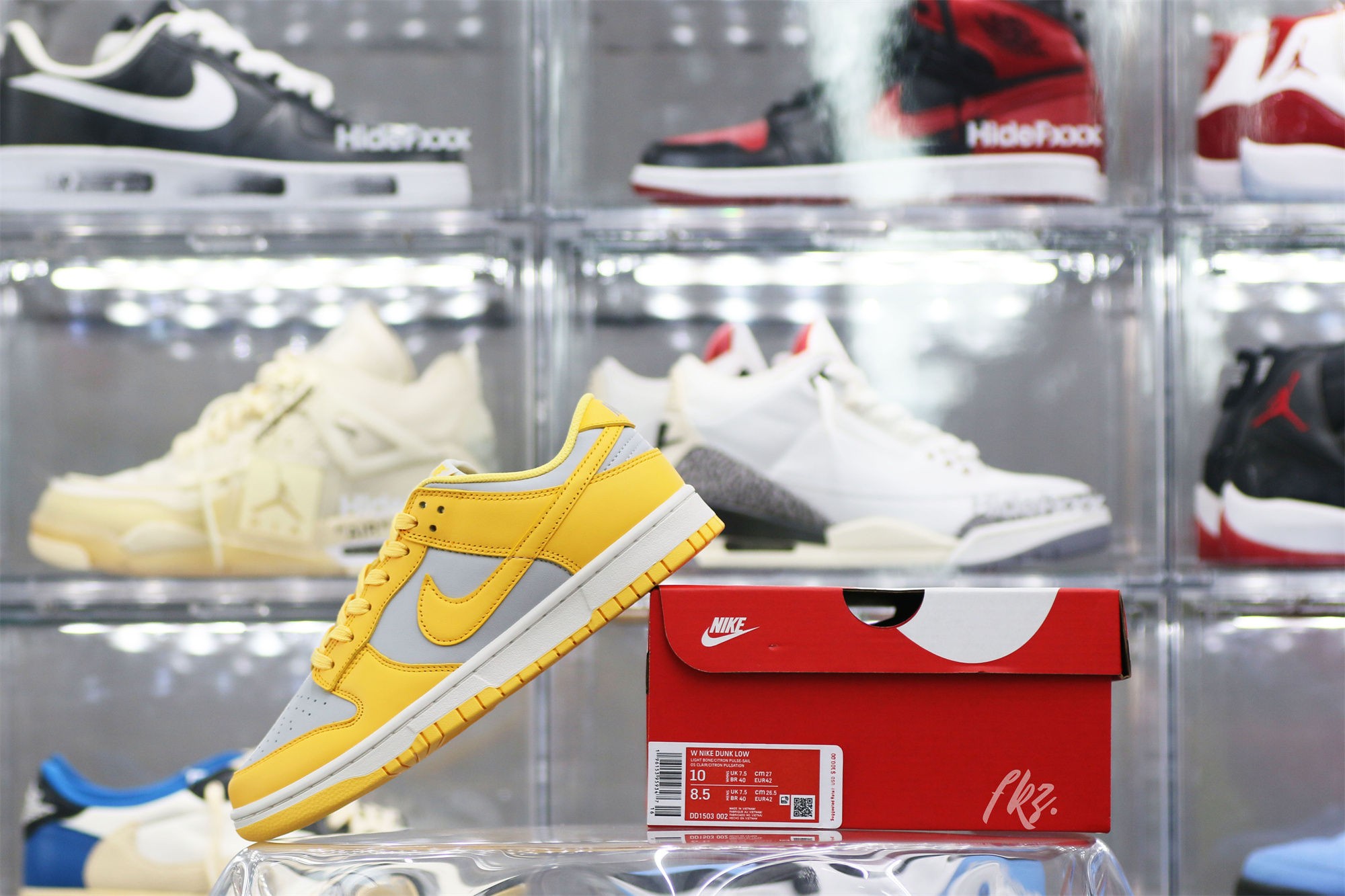 Nike Dunk Low Citron Pulse (Women’s)