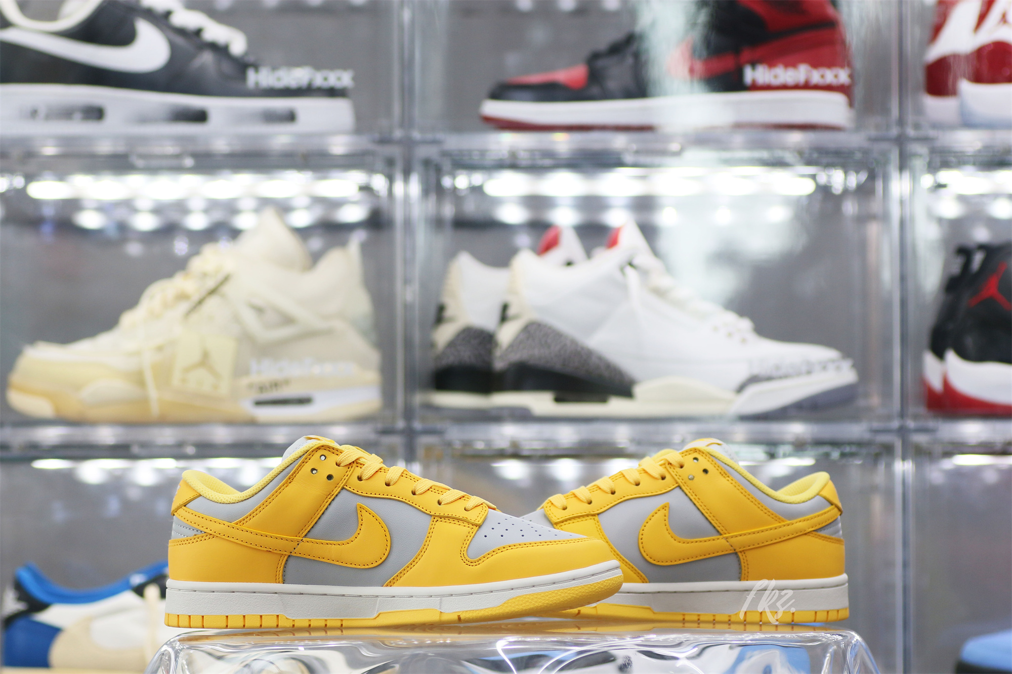 Nike Dunk Low Citron Pulse (Women’s)