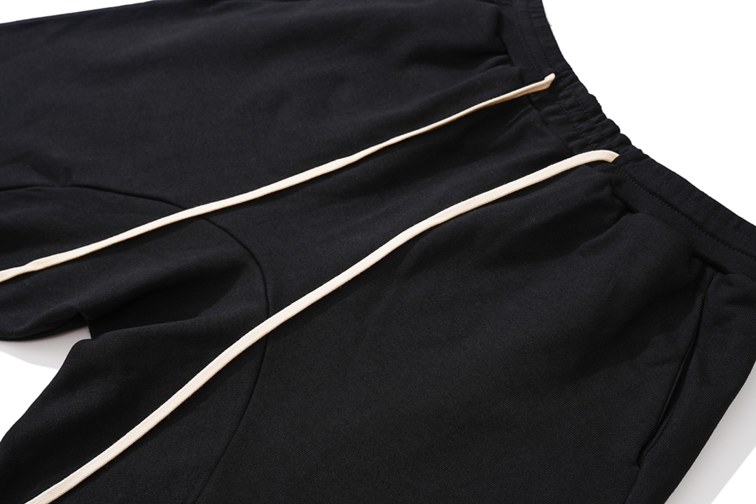 RRR-123 LOGO ALPHA NUMBER PRINT SHORTS