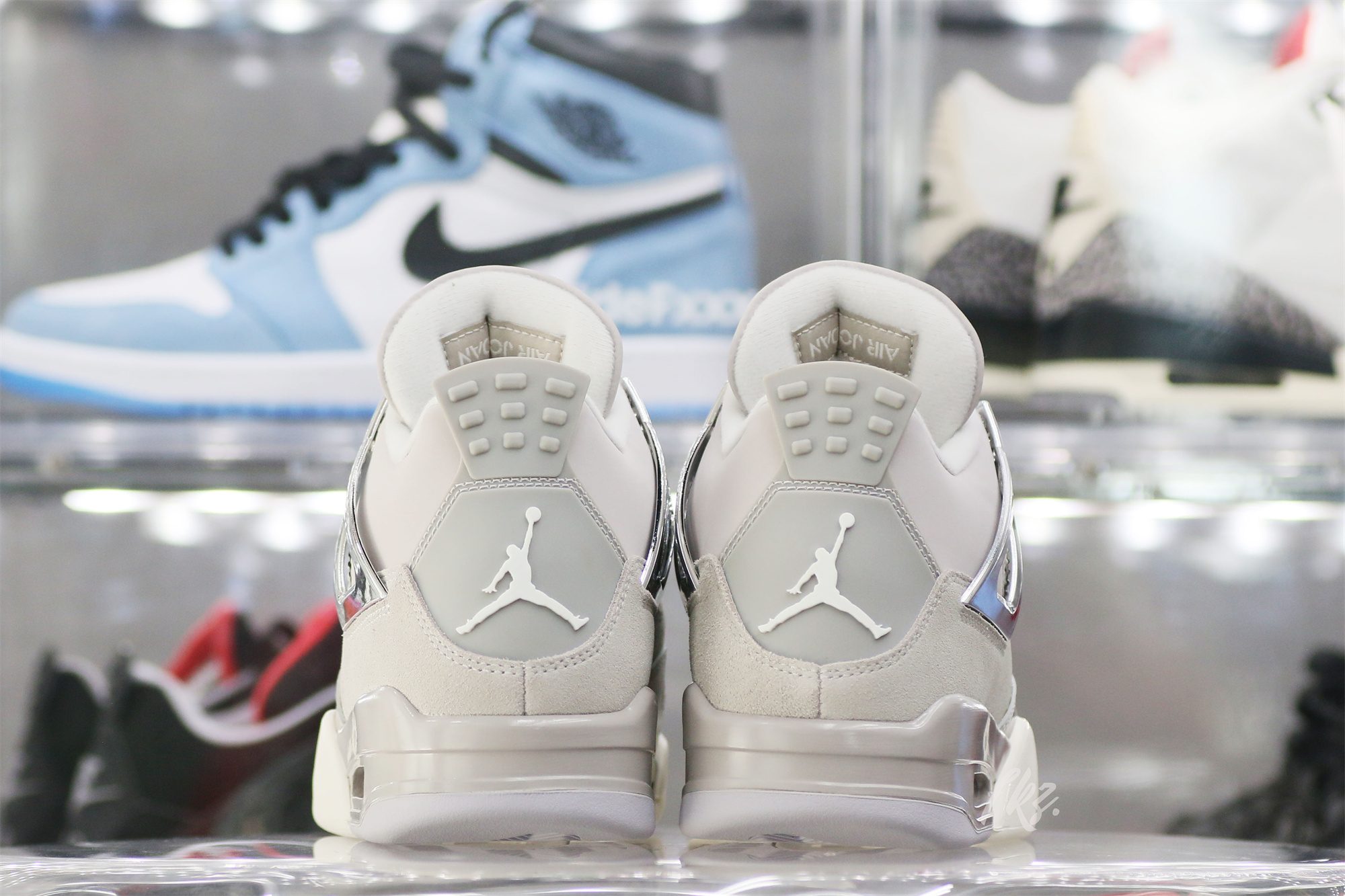 Air Jordan 4 “Frozen Moments”