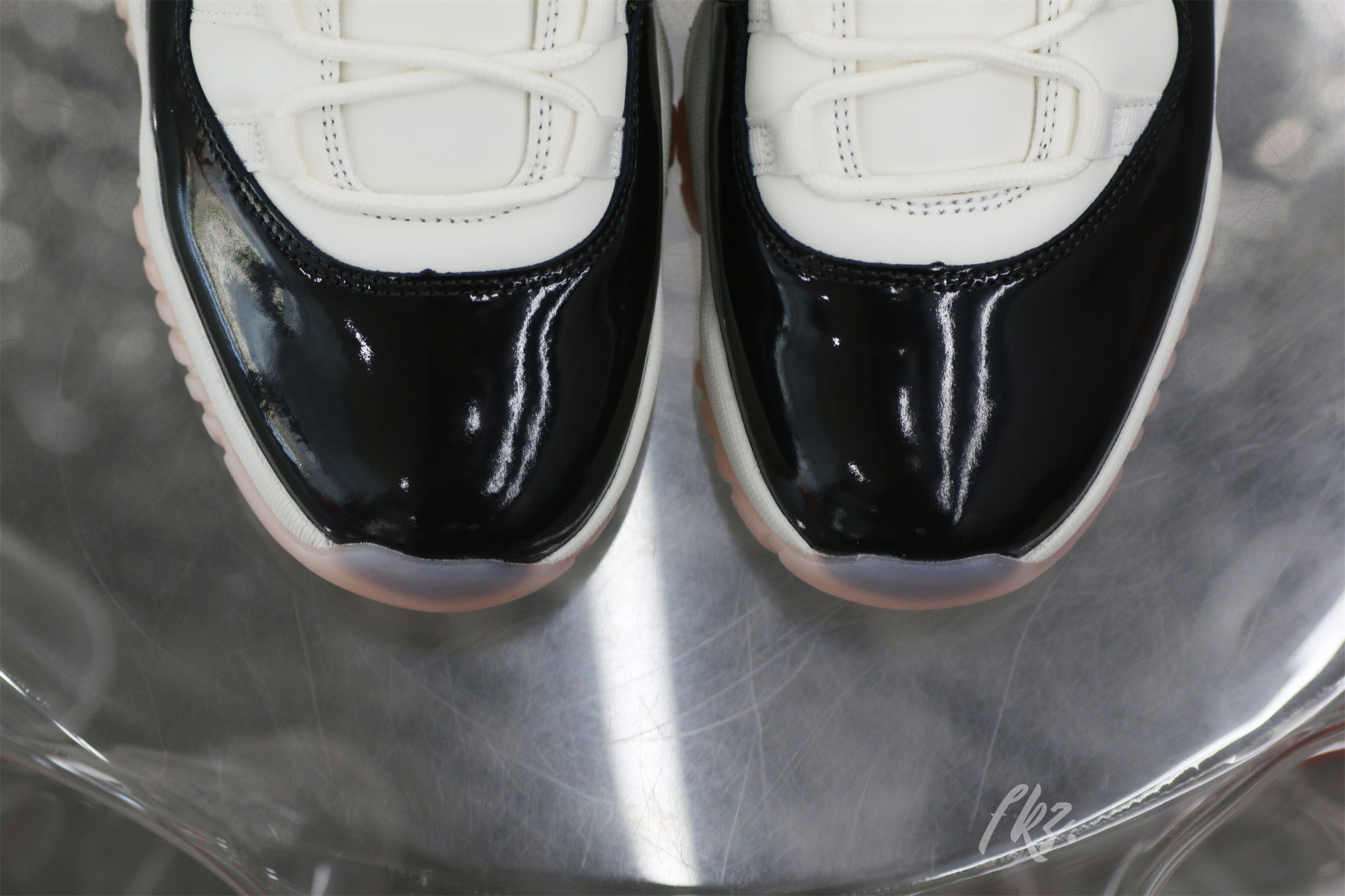 Air Jordan 11 “Neapolitan”(WMNS) (Ln5 A1 Batch)