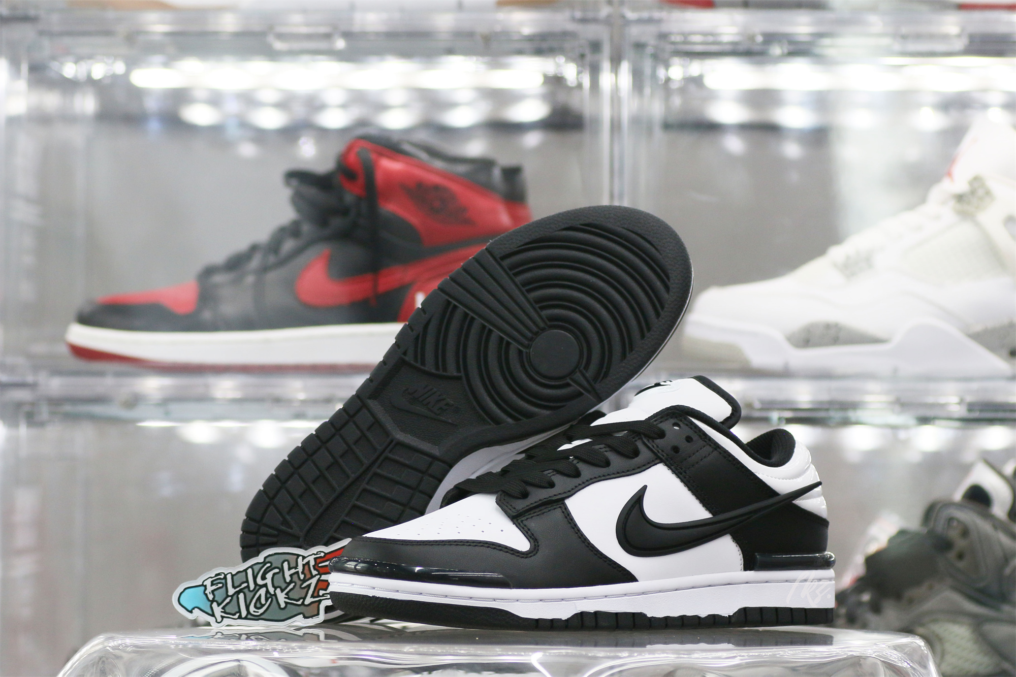 Nike Dunk Low Twist Panda