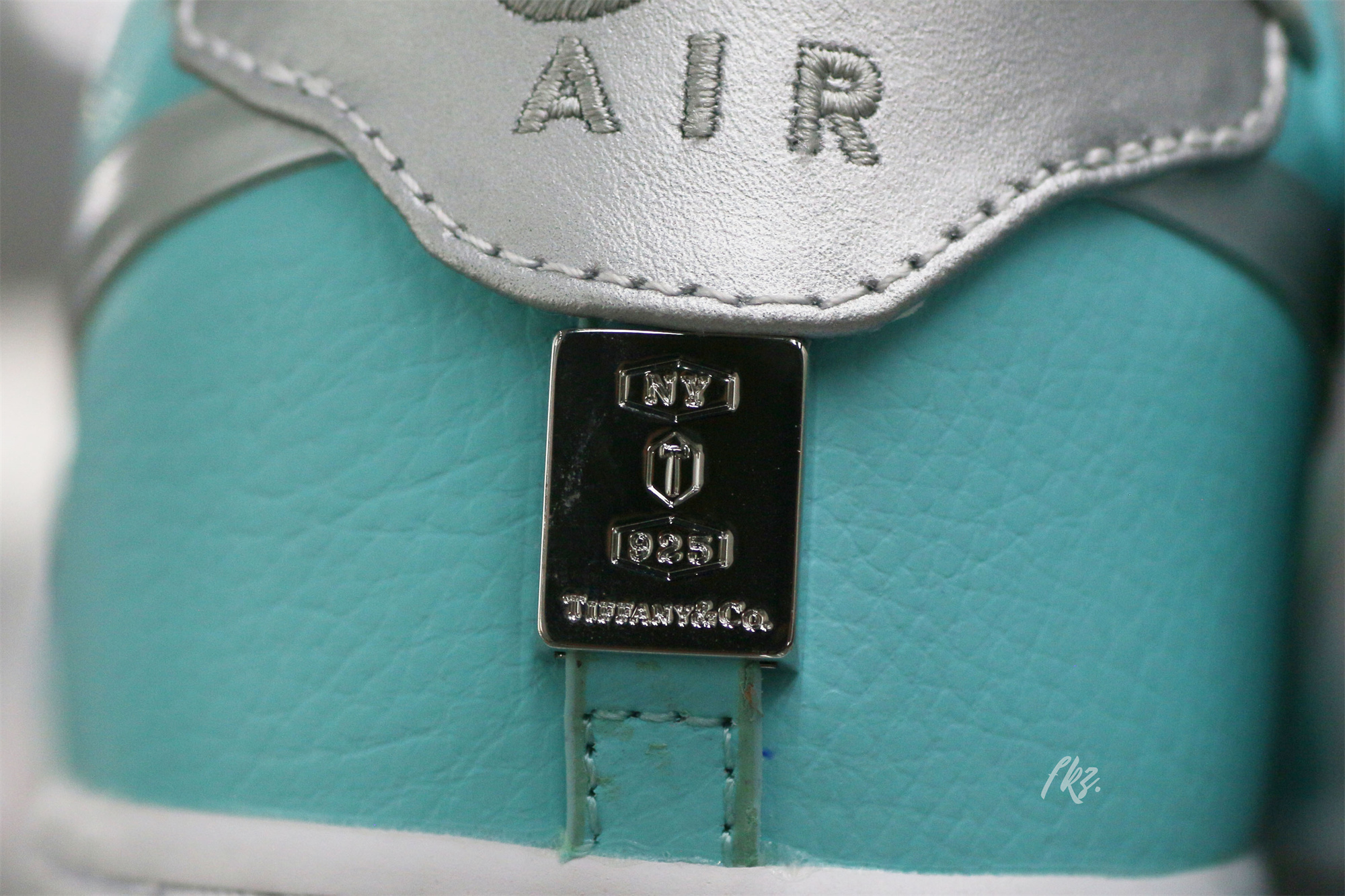 𝐓𝐥𝐅𝐅𝐀𝐍𝐘 & 𝐂𝐎. Nike Air Force 1 Low 1837