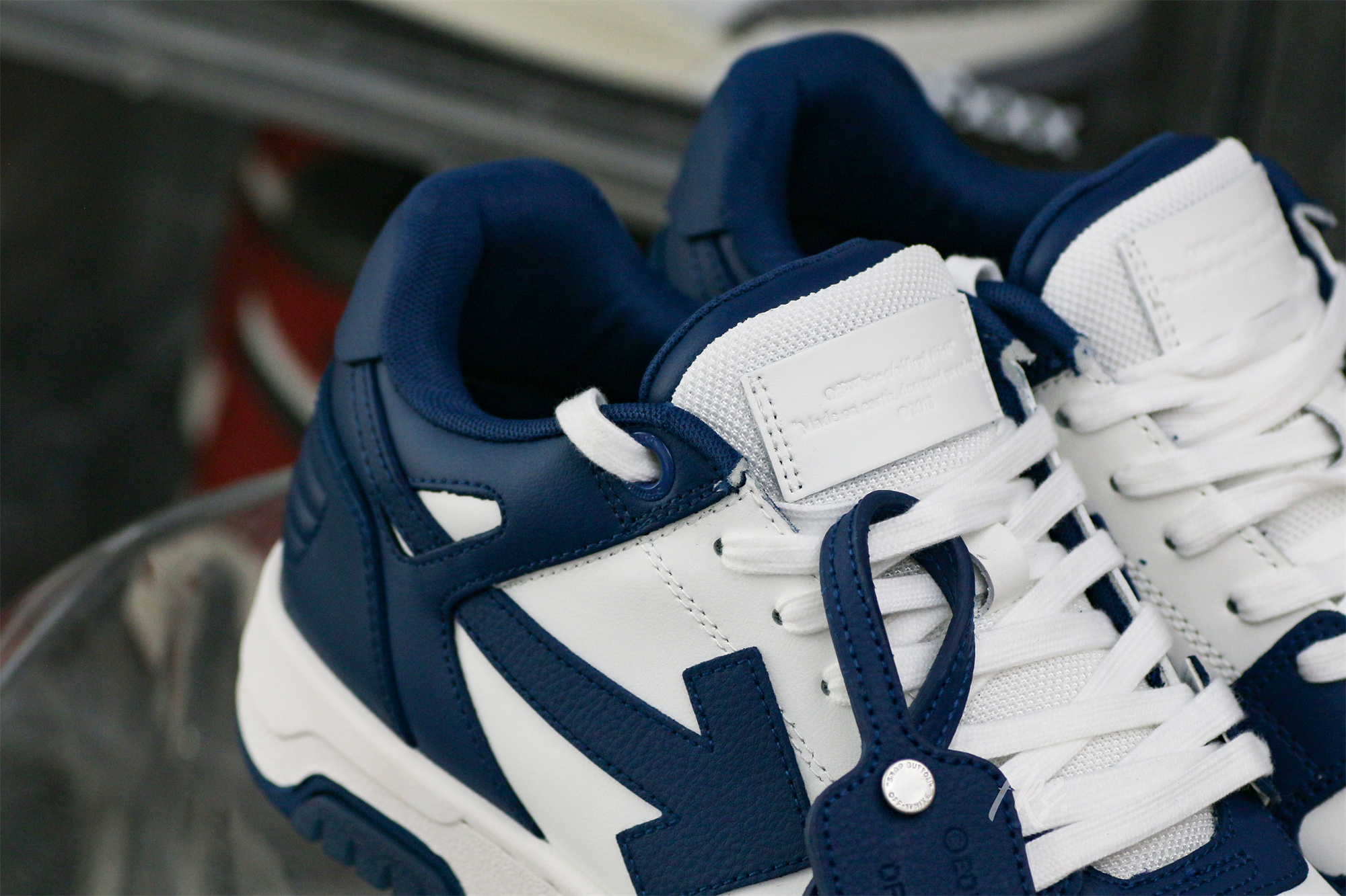 OFF-WHITE White & Navy Out Of Office Sneakers