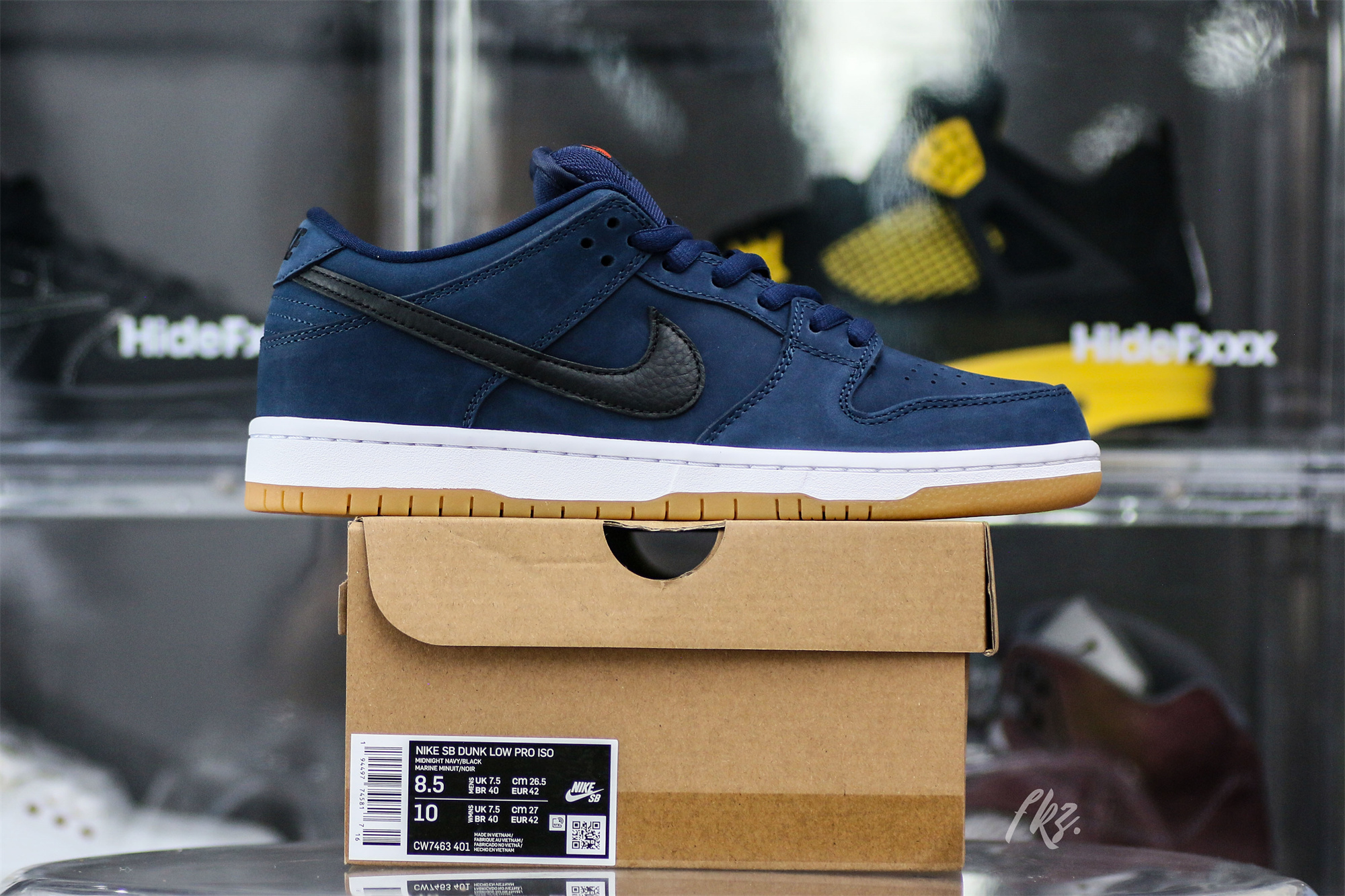 Dunk Low Pro ISO SB Navy Gum