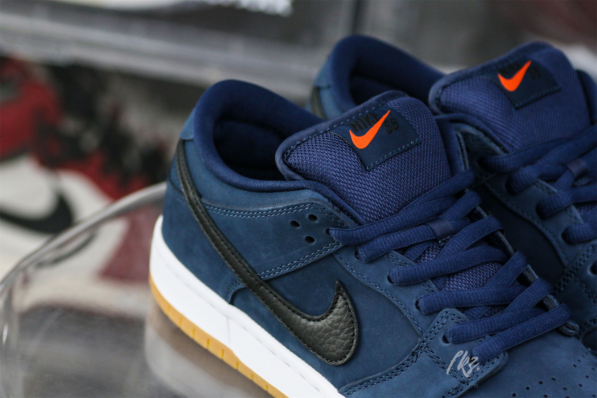 Dunk Low Pro ISO SB Navy Gum