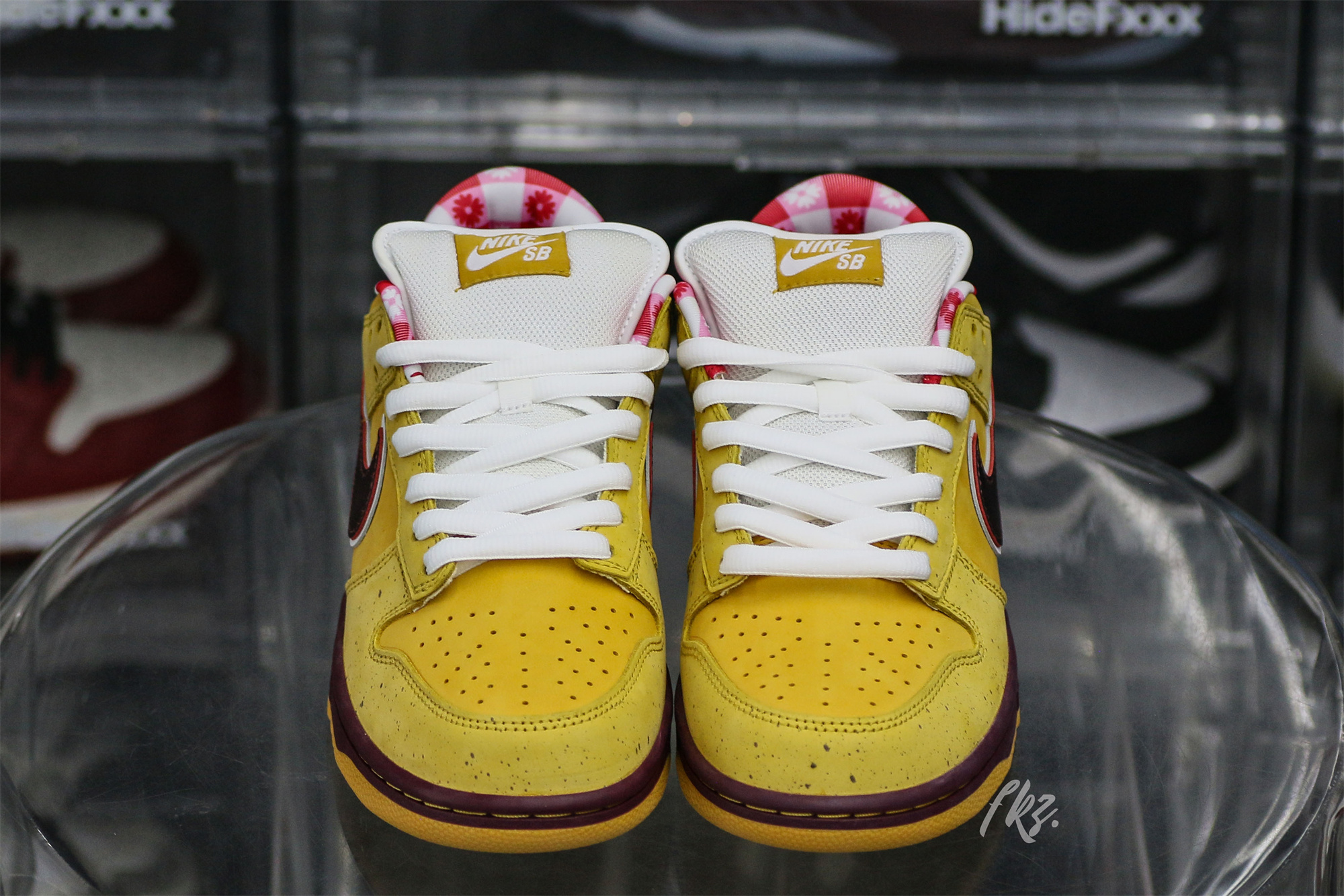 Nike SB Dunk Low Yellow Lobster