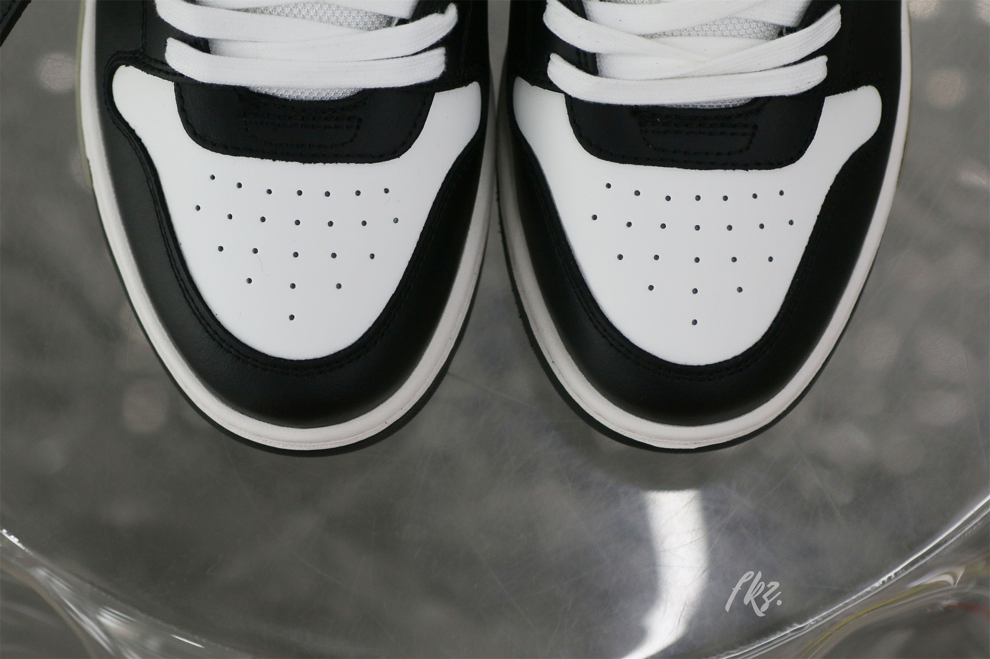 OFF-WHITE Black & White Out Of Office Sneakers