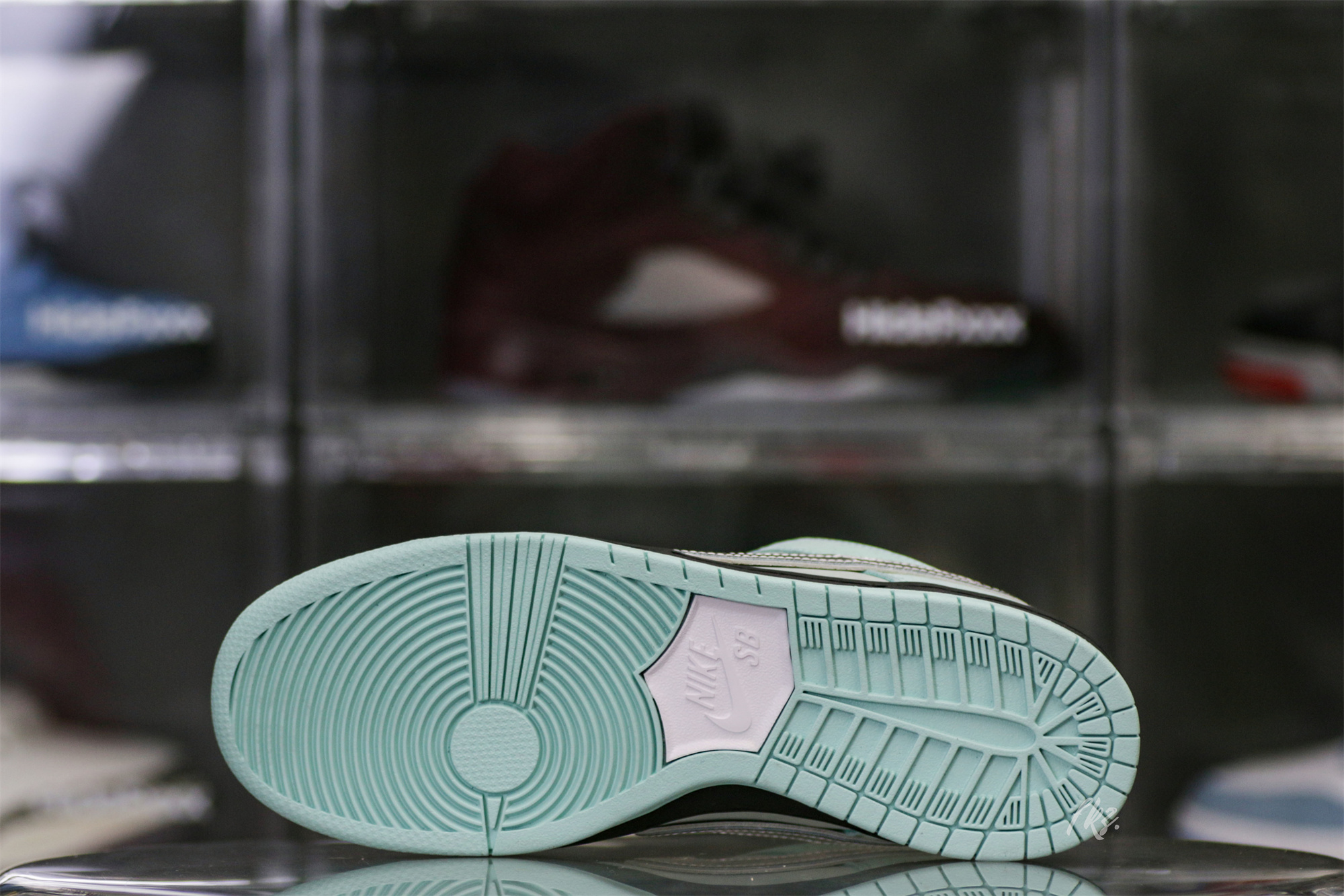 Tiffany & C0. X Nike Dunk Low Lobster