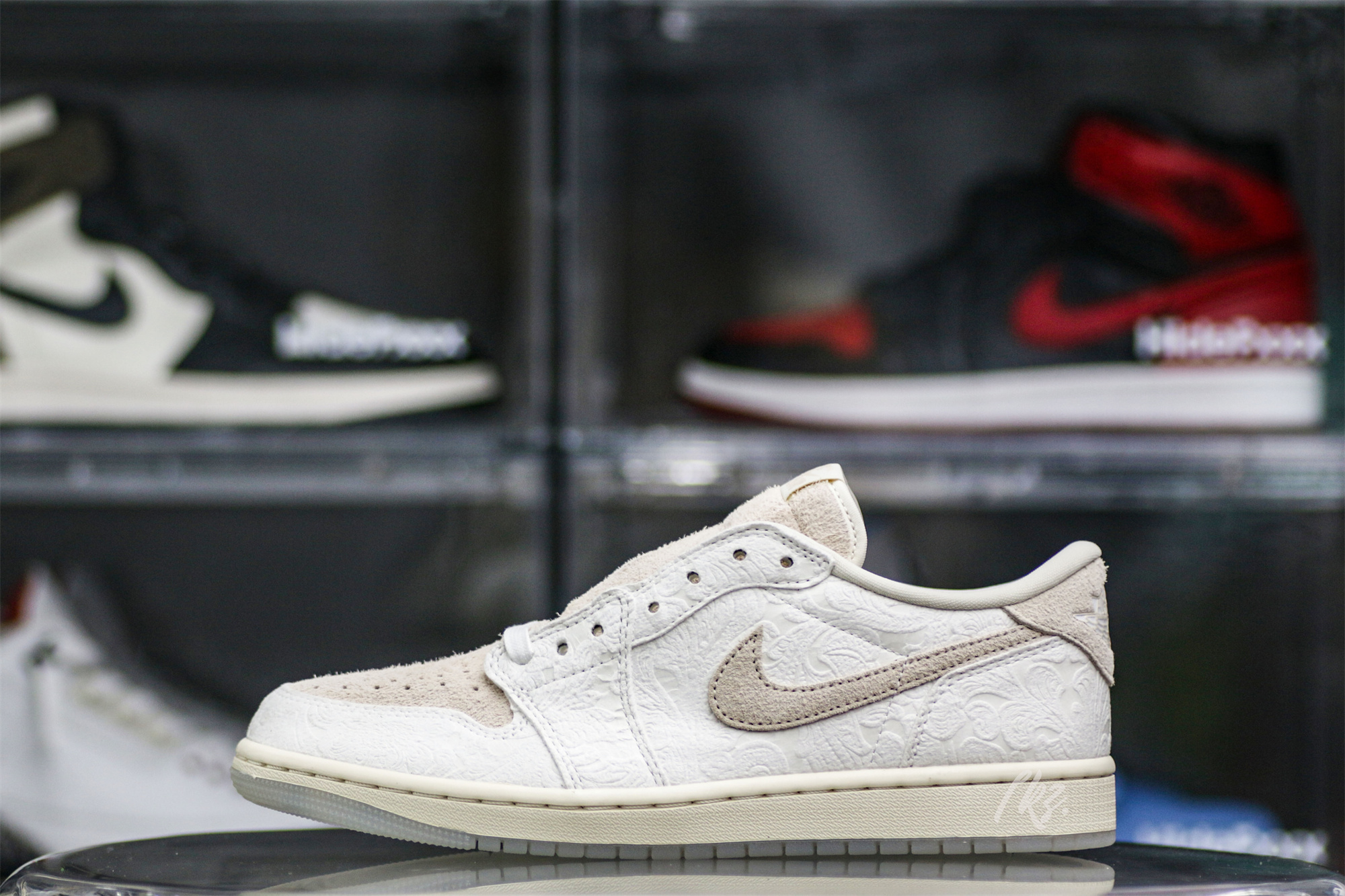 Air Jordan 1 Retro Low OG x Chris Paul ‘Give Them Flowers’