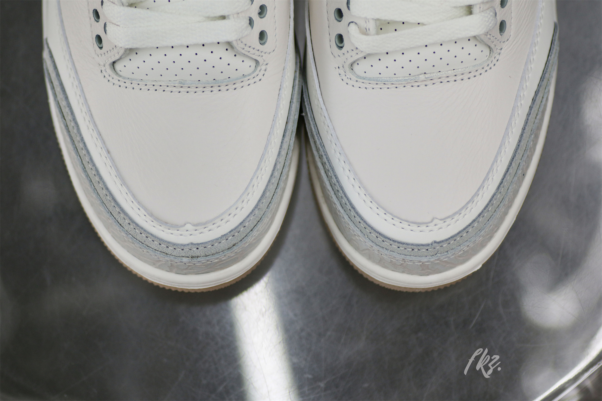 Air Jordan 3 Retro Craft Ivory (LN5 A1)