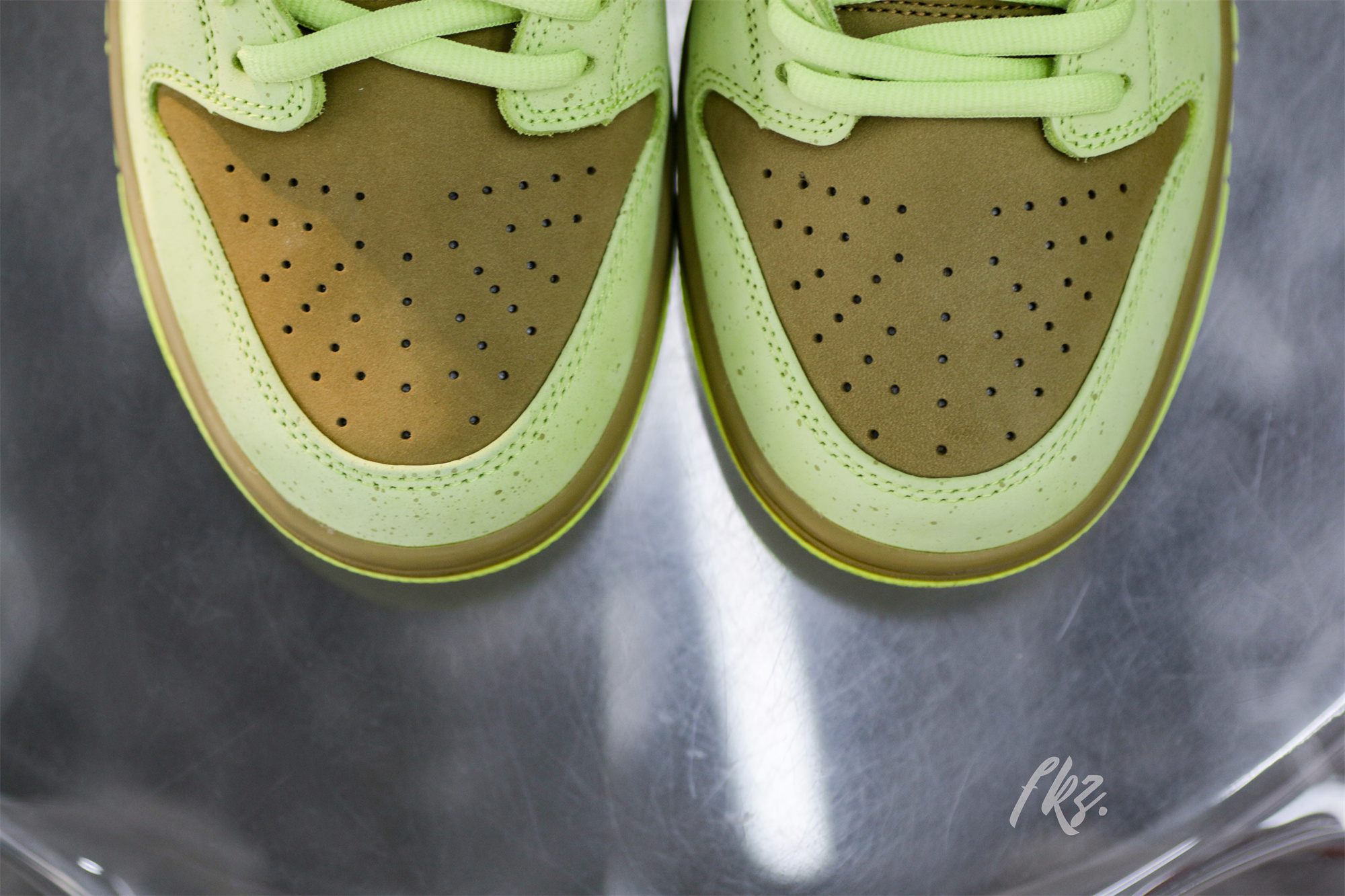 Nike SB Dunk Low Dunk Lobster Green Brown