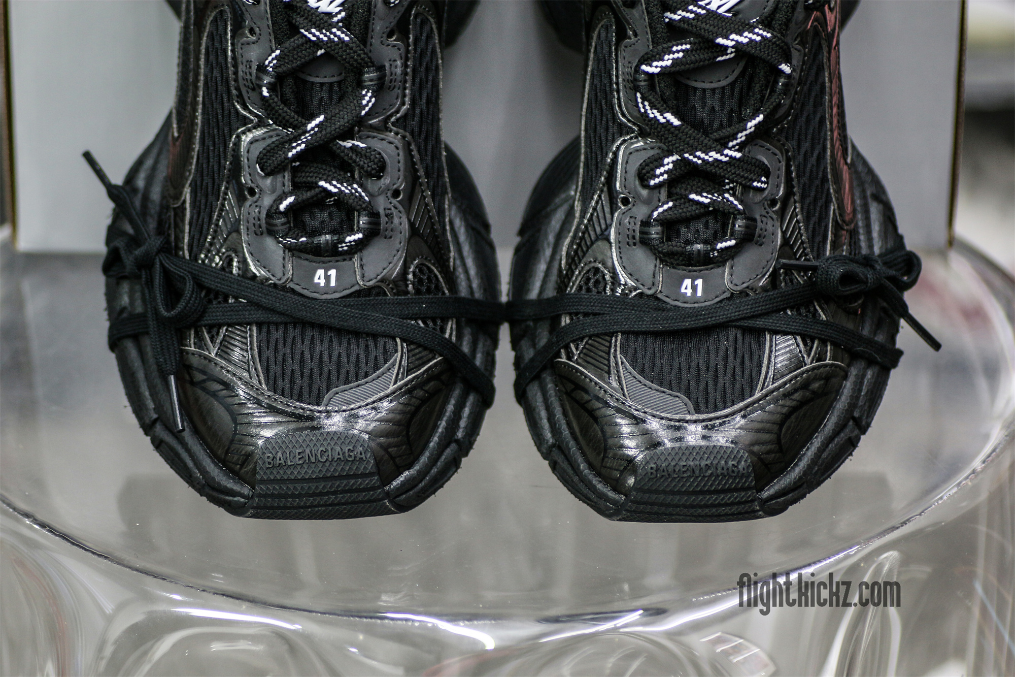 Balenciag* 3XL Runner Black