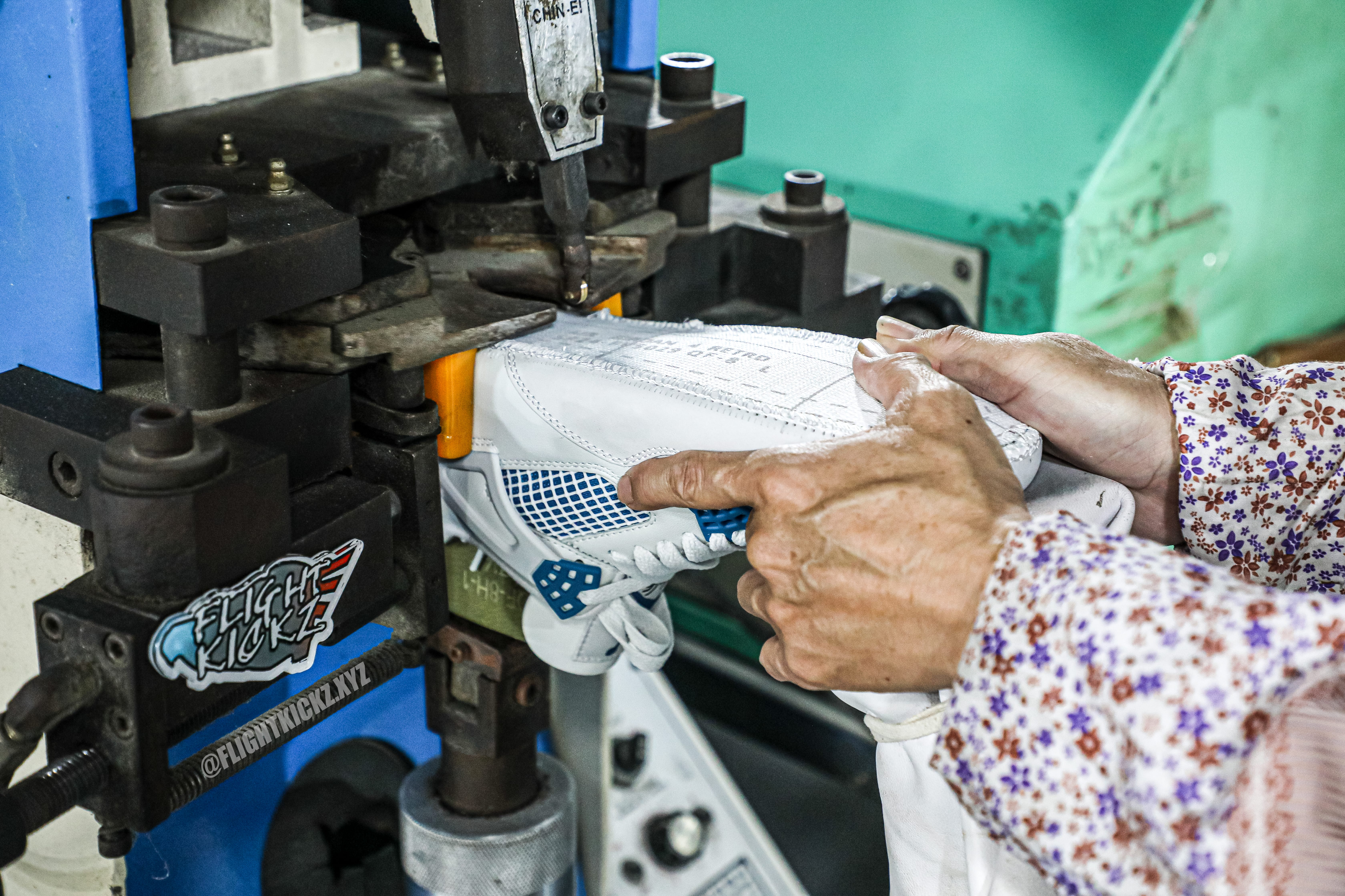 Air Jordan 4 “Military Blue 2024 (LN5 A1 Batch)