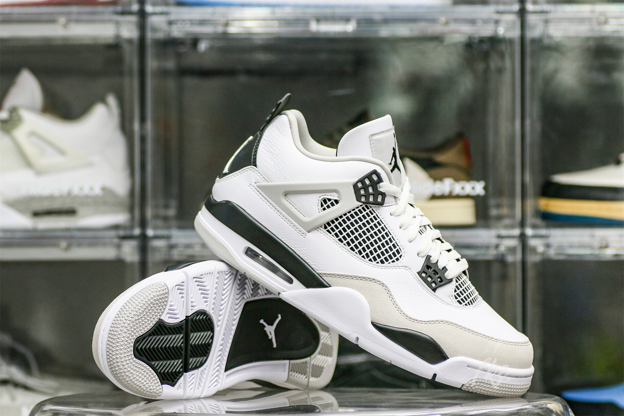 Jordan 4 Retro Military Black(LN5 A1 Batch)