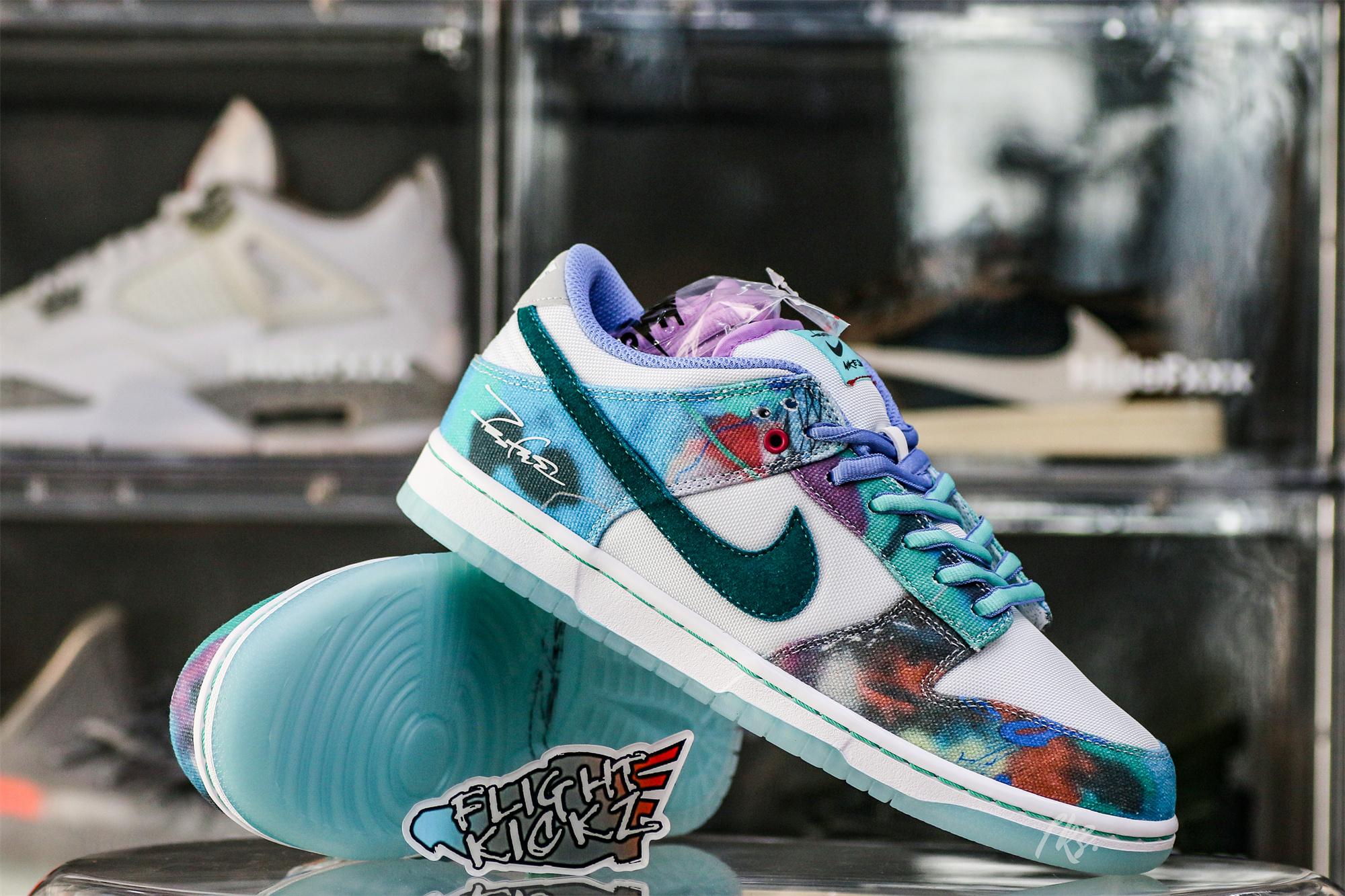 Nike SB Dunk Low Futura Laboratories Bleached Aqua