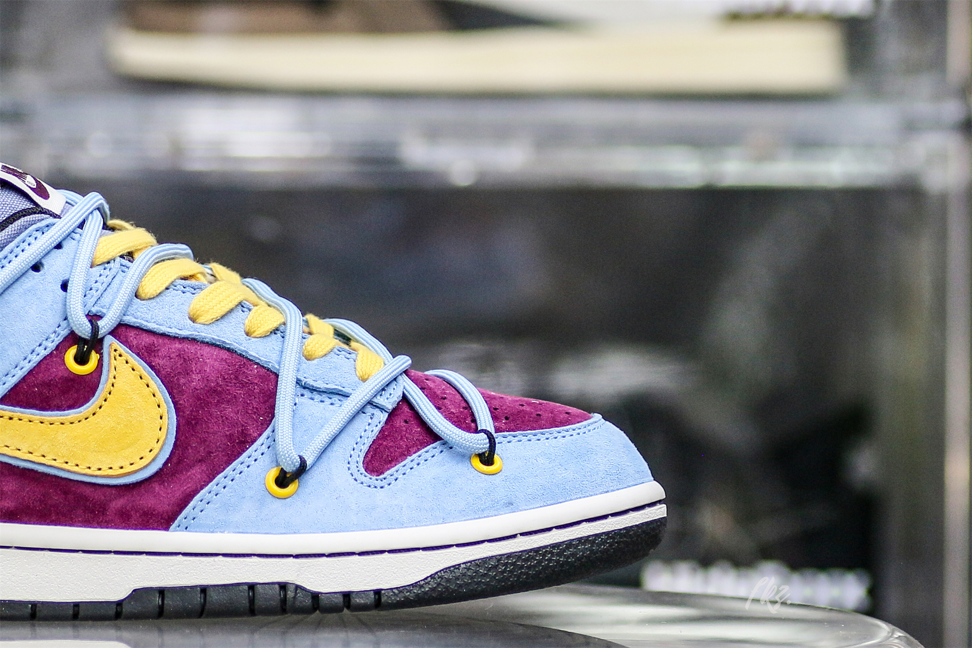 Otomo Katsuhiro x Nike Dunk One Piece Luffy Purple